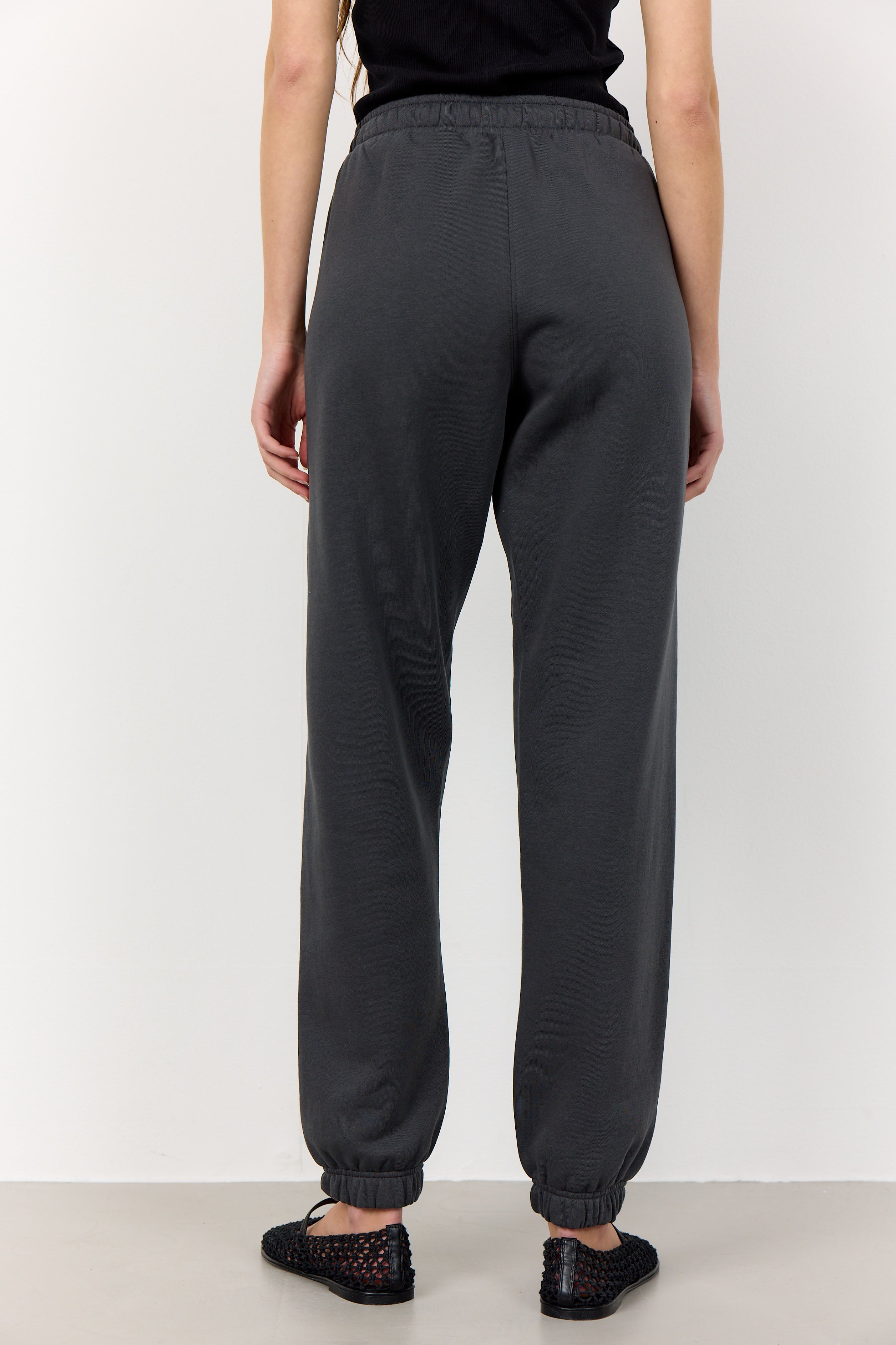 Leveté Room LR-Nuka 8 Sweatpants i mørkegrå