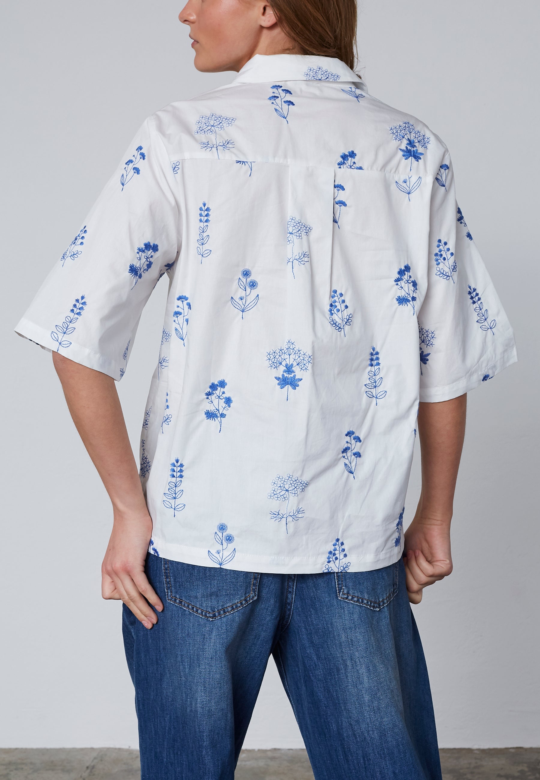 Love&divine Love1351 Skjorte – Hvid med Blå