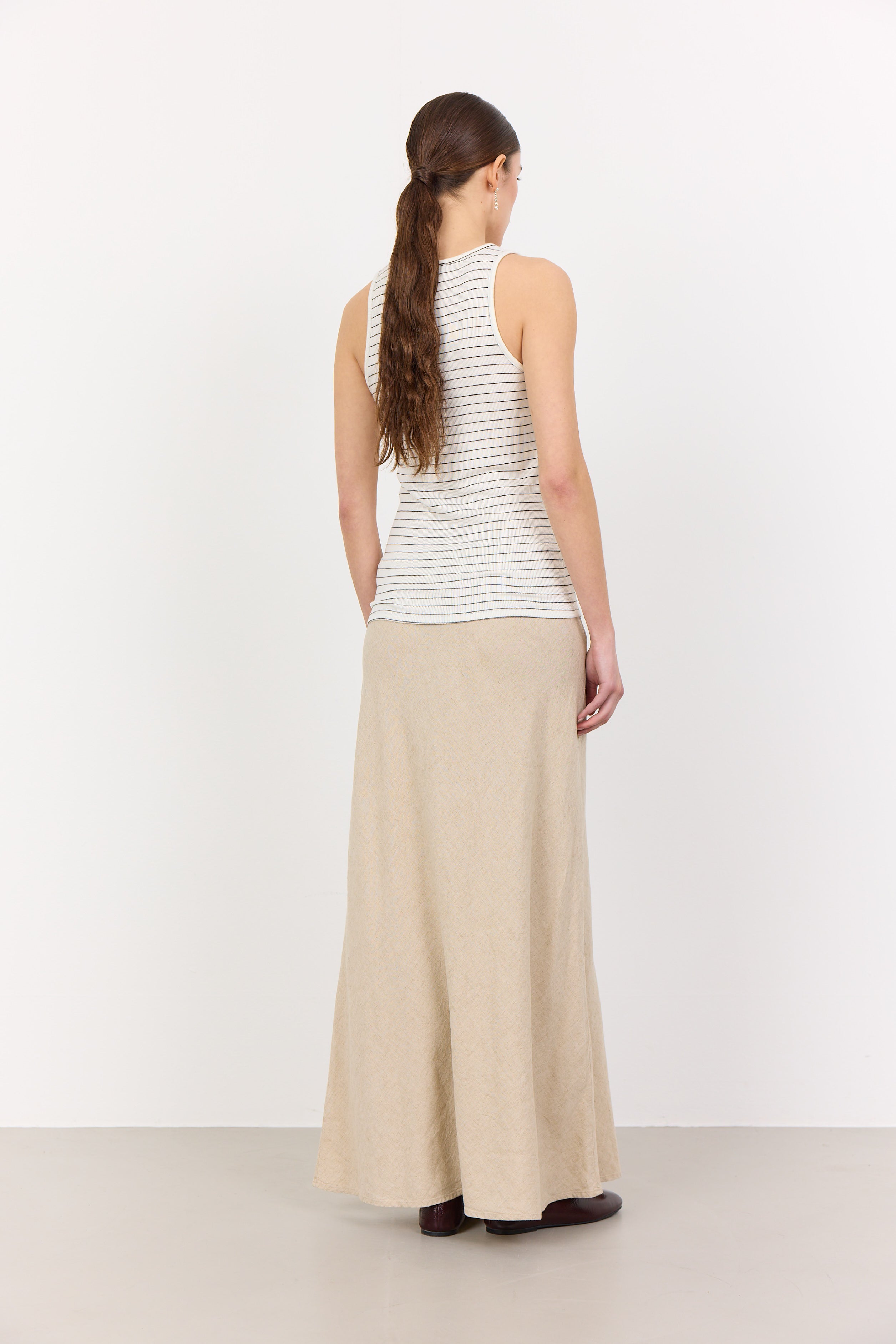 Leveté Room LR-Naja 43 – Lang Hør Nederdel