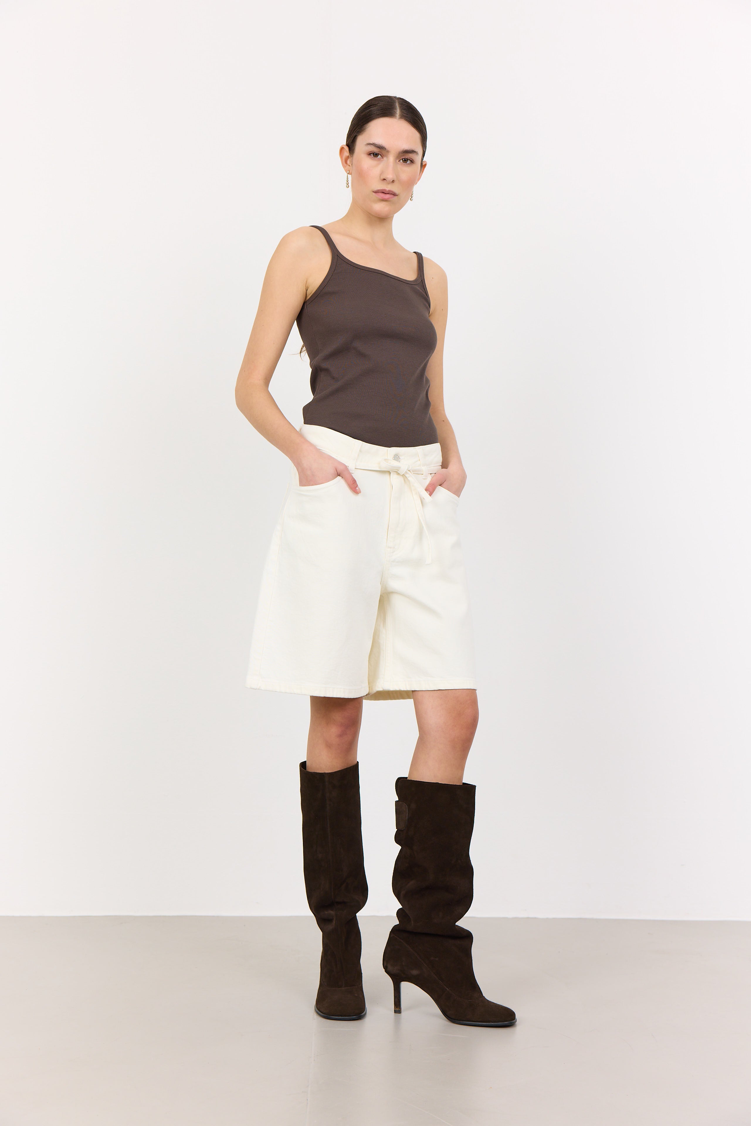 Leveté Room LR-Kosa 10 Shorts – Offwhite