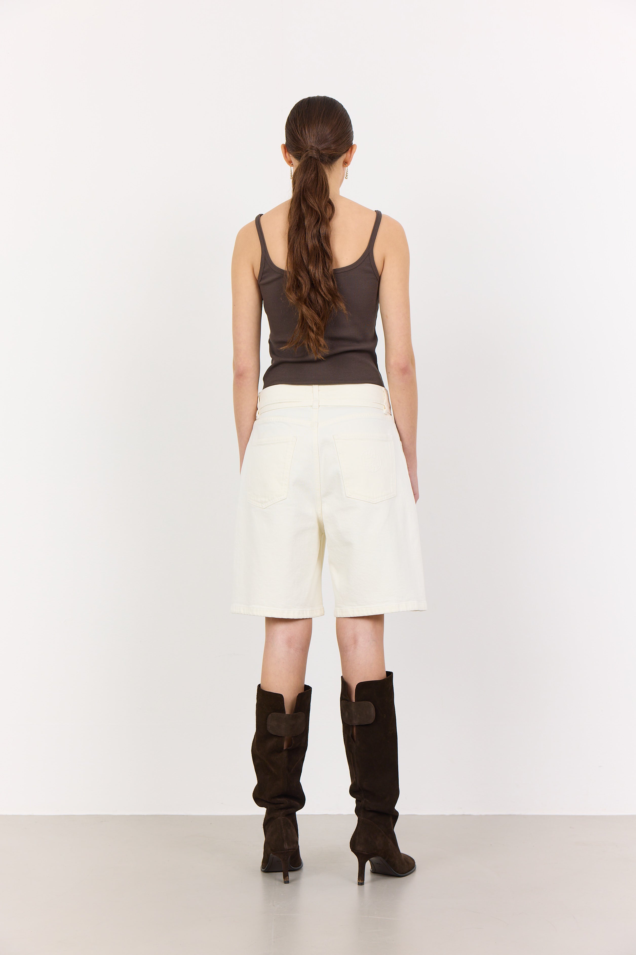 Leveté Room LR-Kosa 10 Shorts – Offwhite