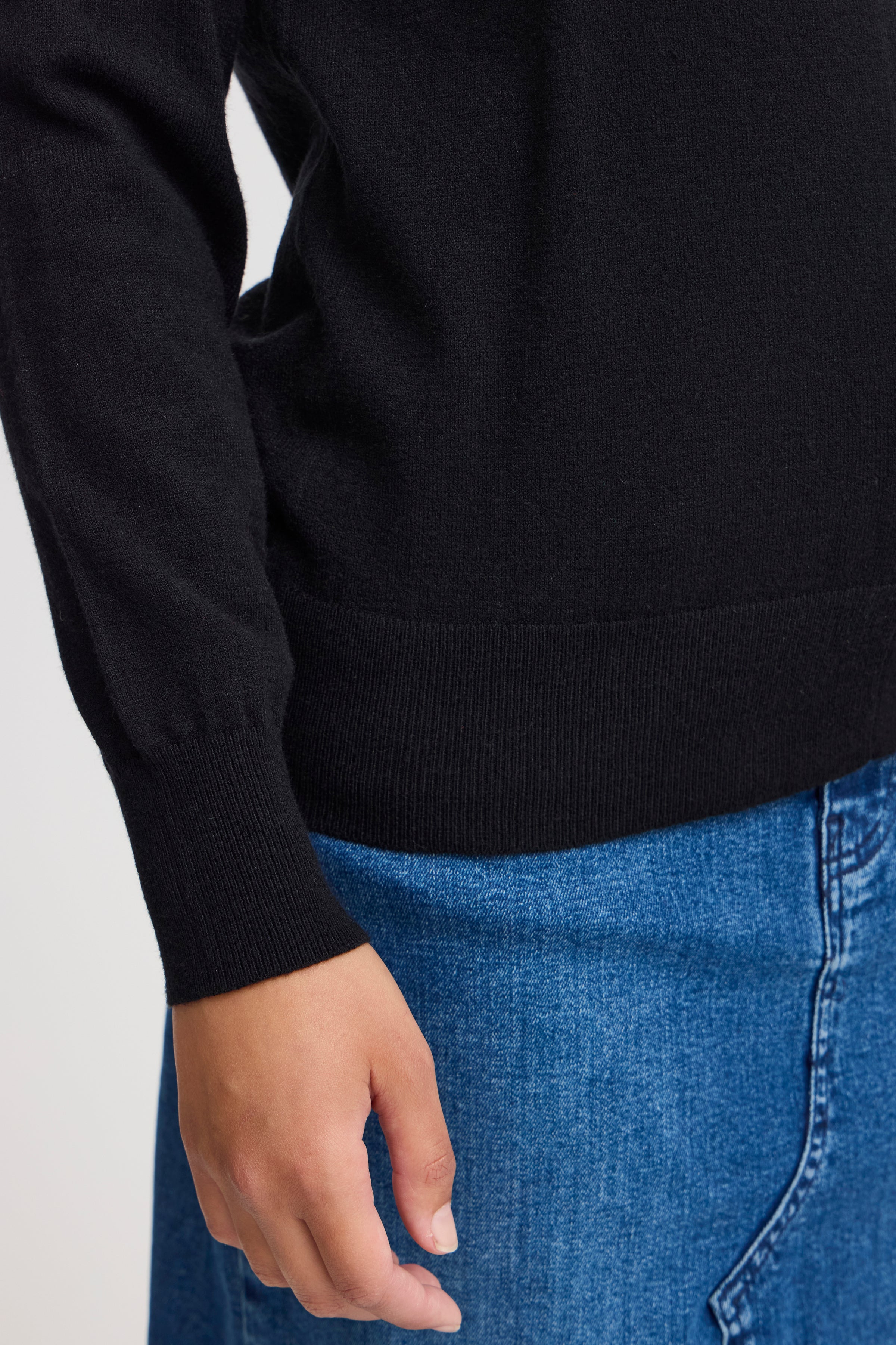 Ichi IXTrilla Cardigan