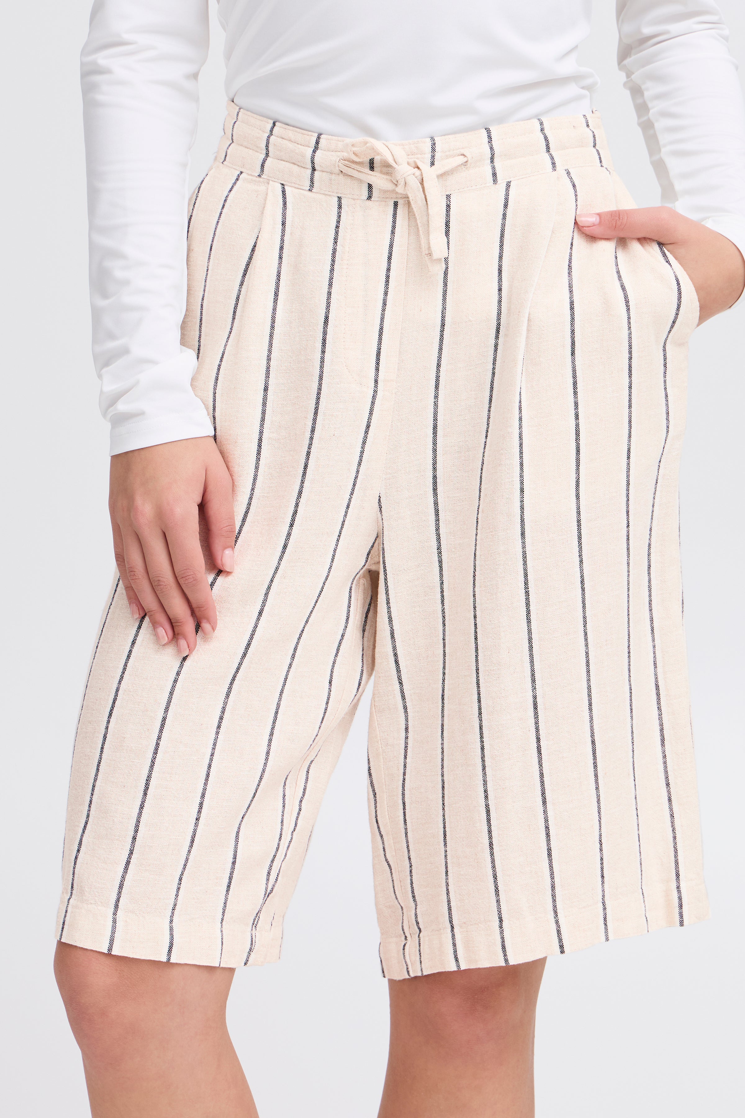 IHLinno Shorts