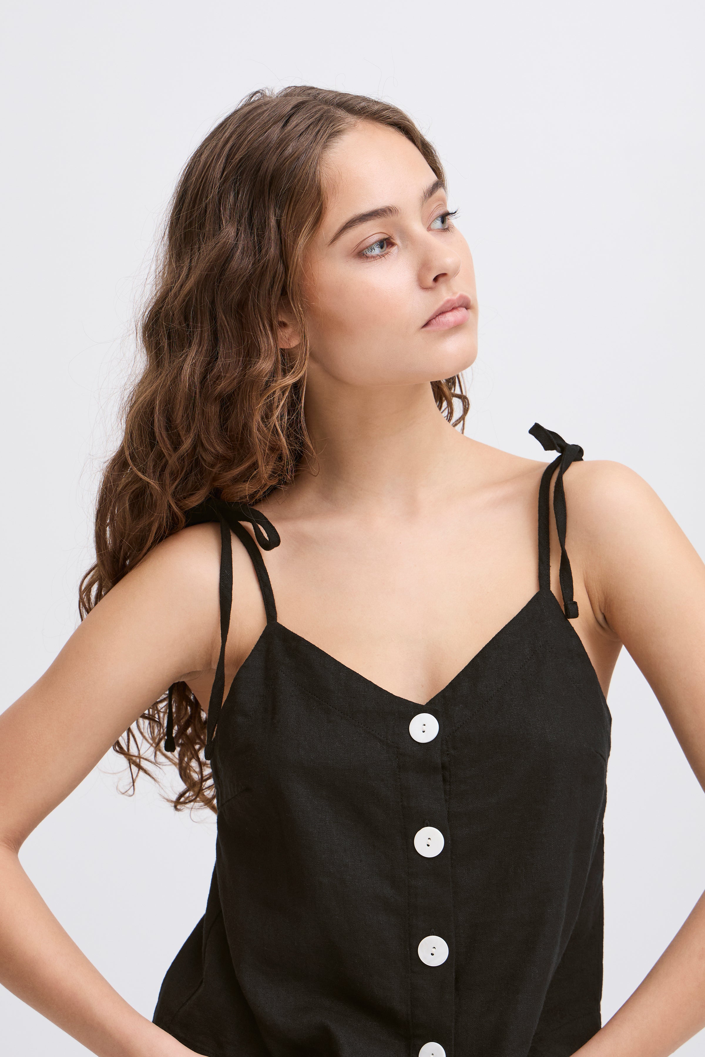 IHLinno Strop Top