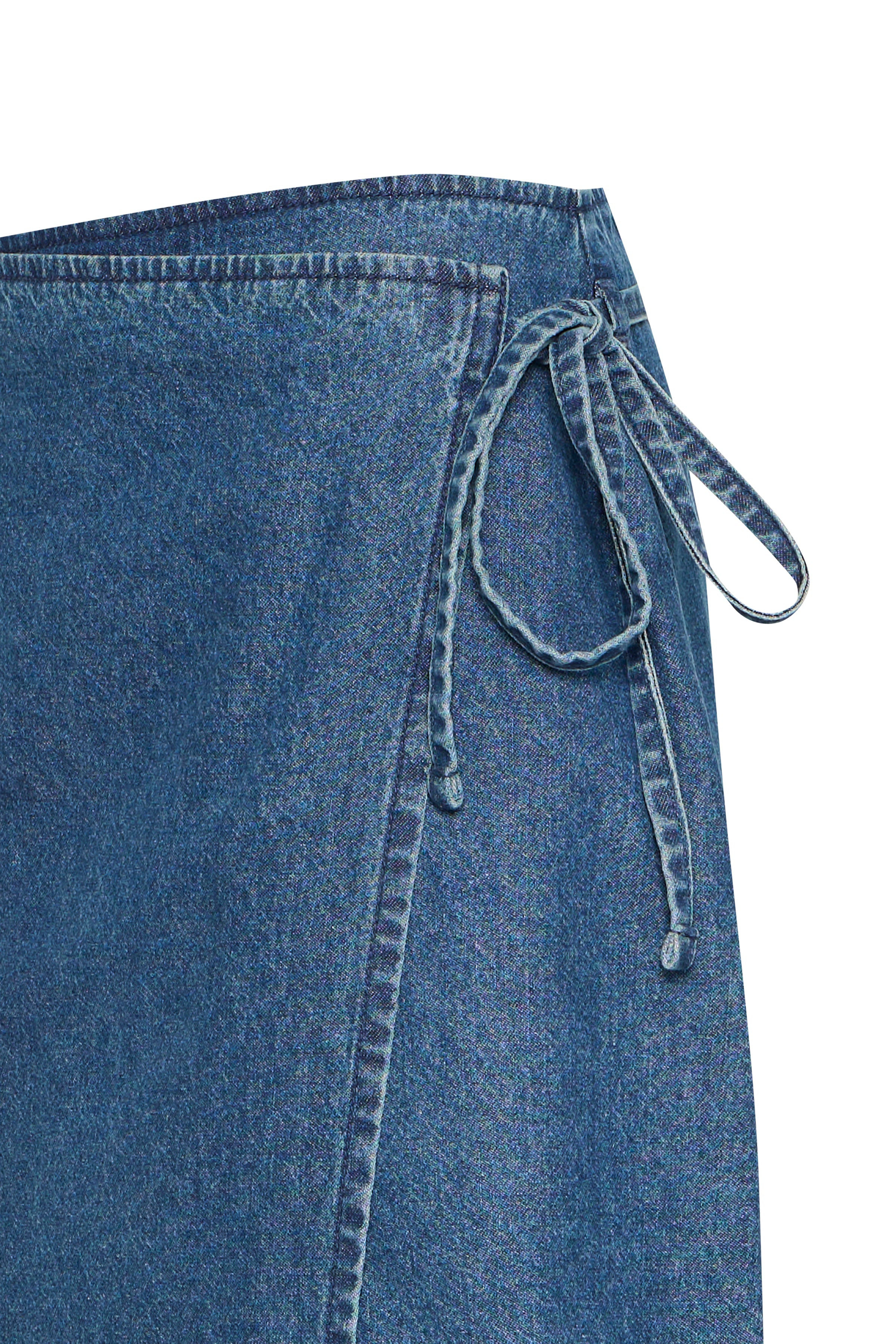 ICHI IHDallas Skirt – Kort slå-om nederdel i denim