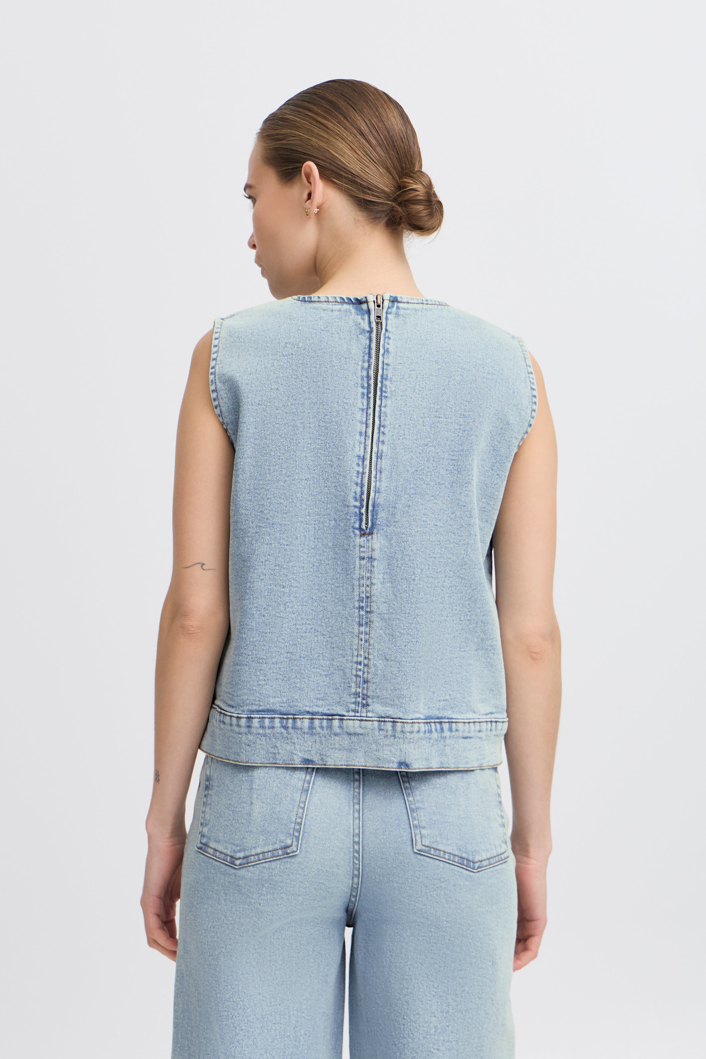 IHARMIOS Denim Top fra ICHI