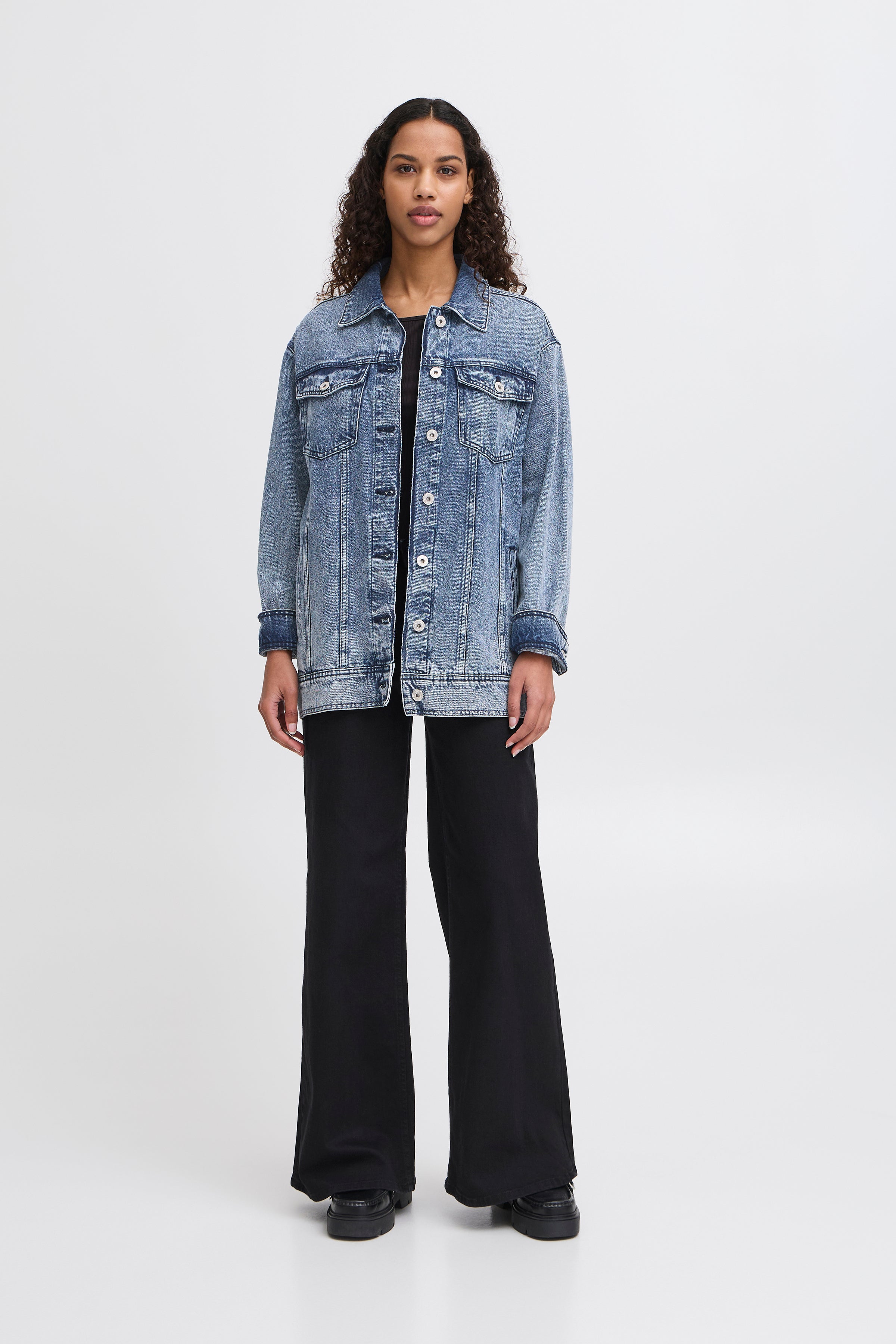 Ichi IHNaomy Denim Jakke – Klassisk Cowboyjakke i 100% Bomuld