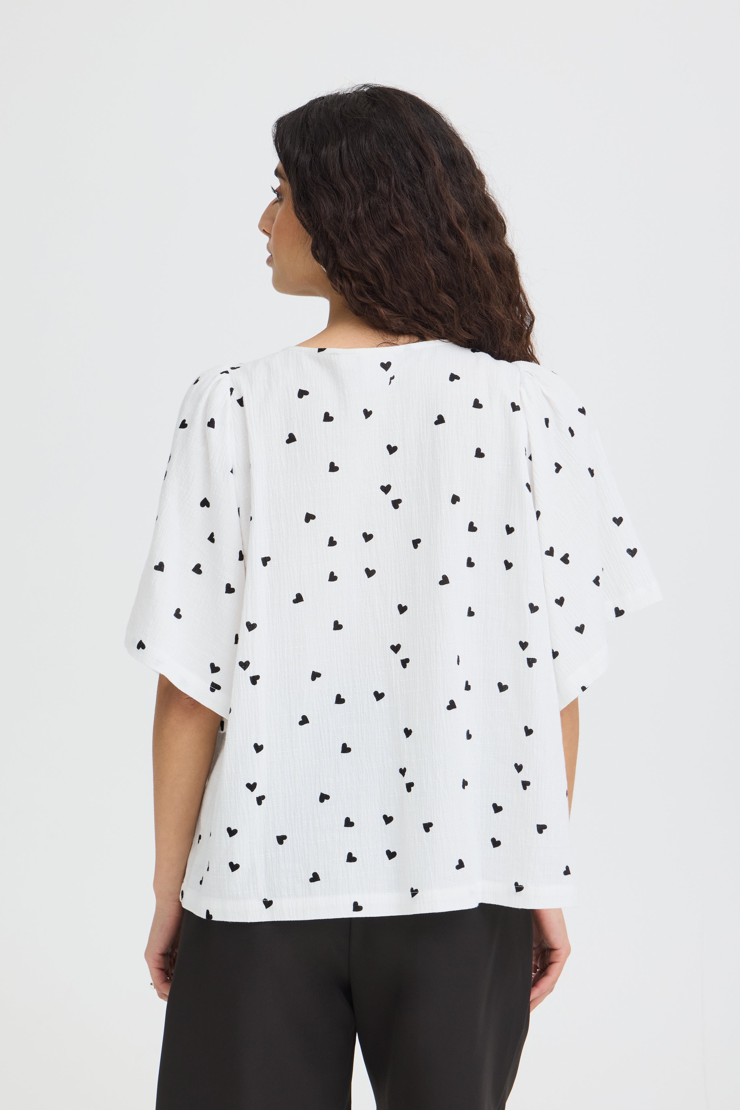 Ichi - IHLifana bluse med hjerter