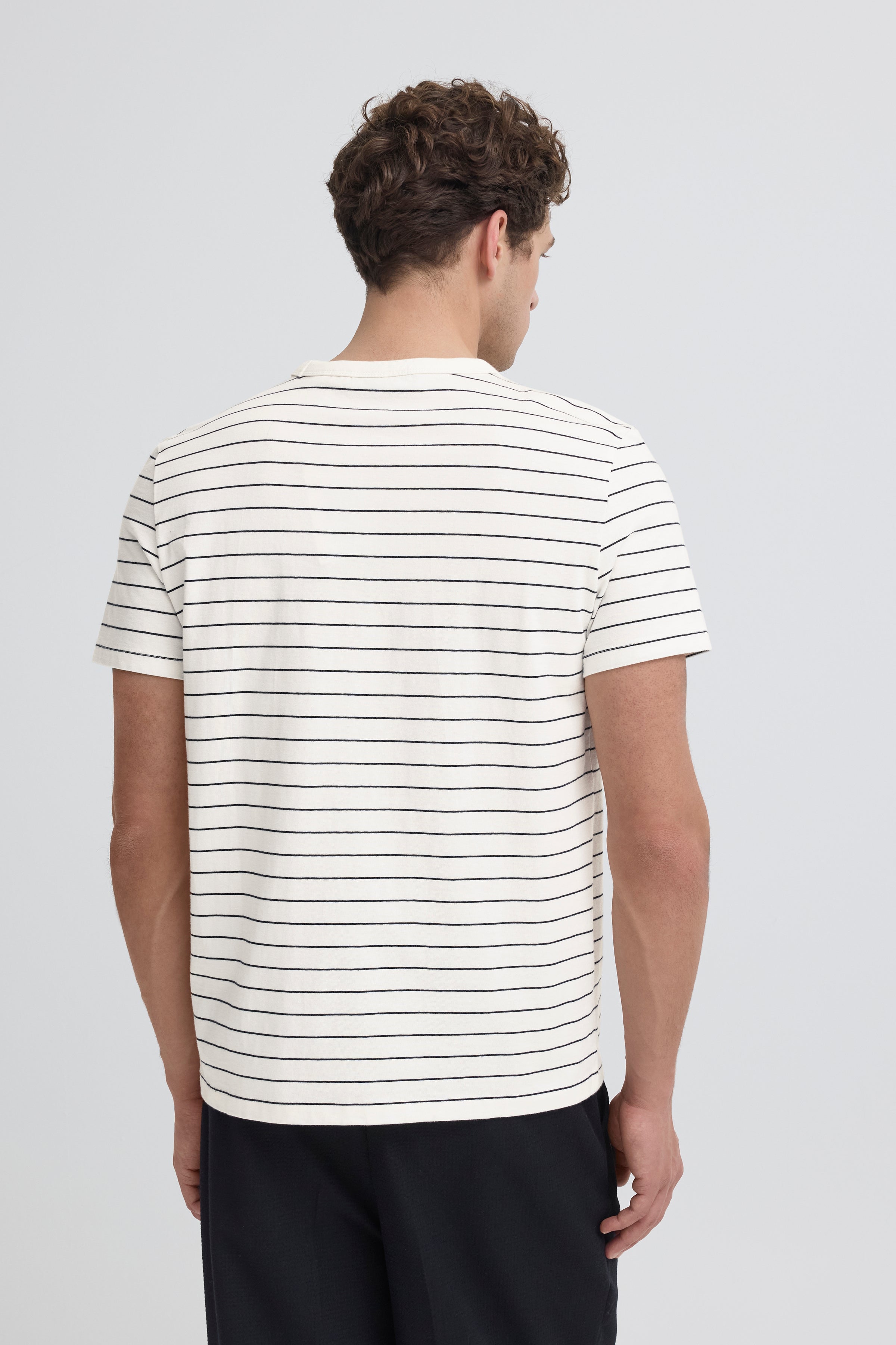 Casual Friday - CFtangen T-shirt Hvid/Navy