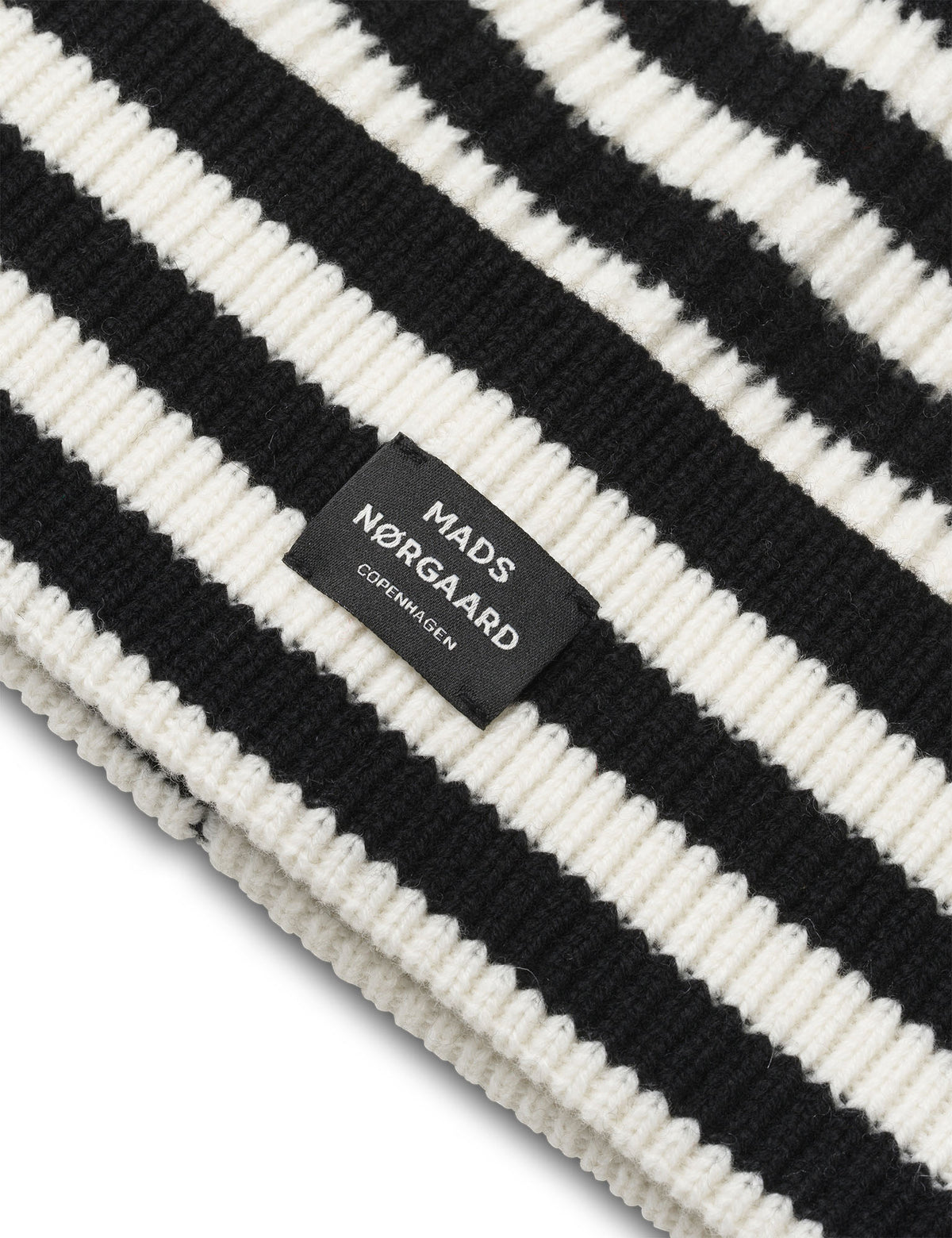 Mads Nørgaard - One Wool Bran Beanie Black/White