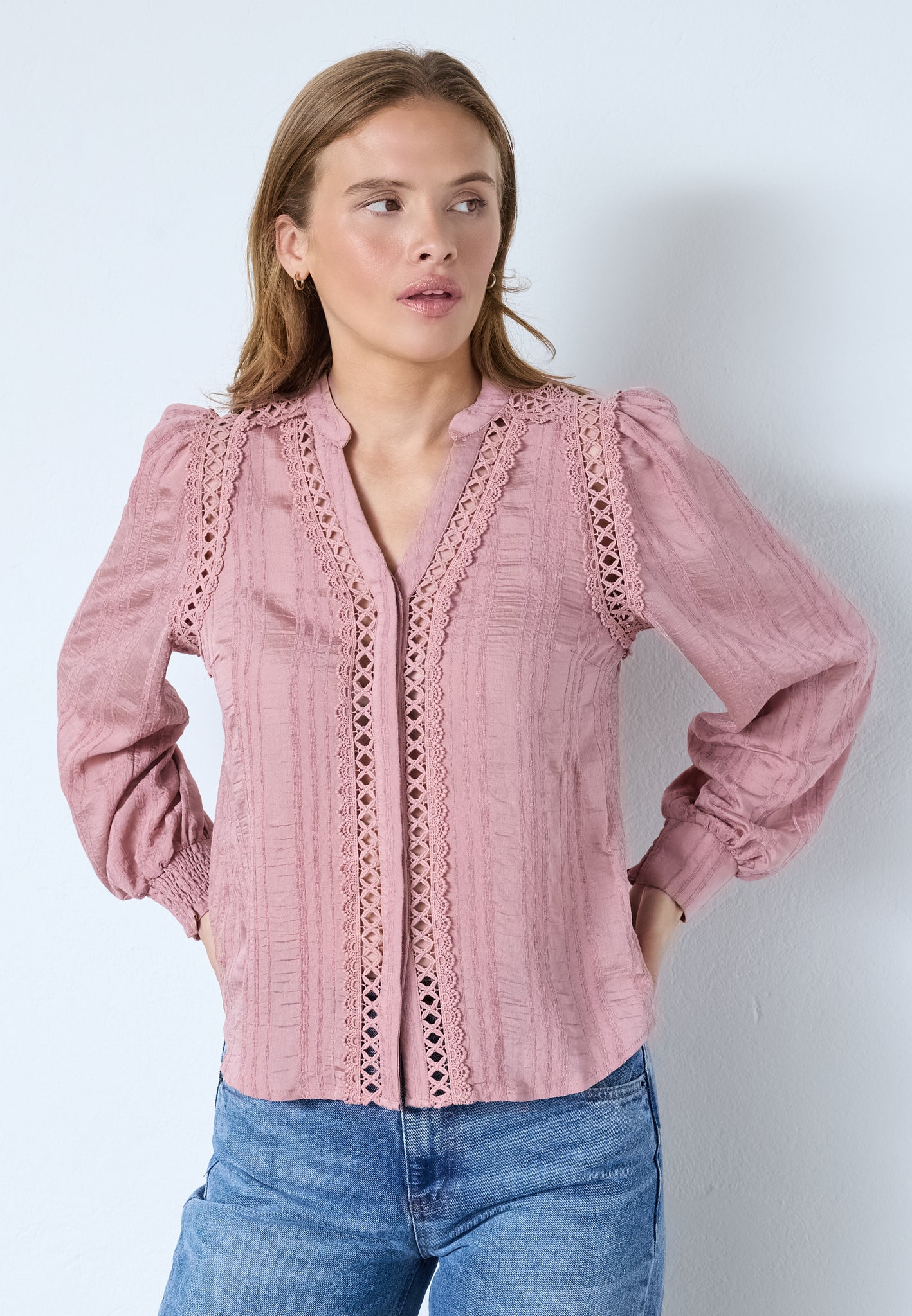 Co' Couture - KesiCC Lace V-shirt i Rosa