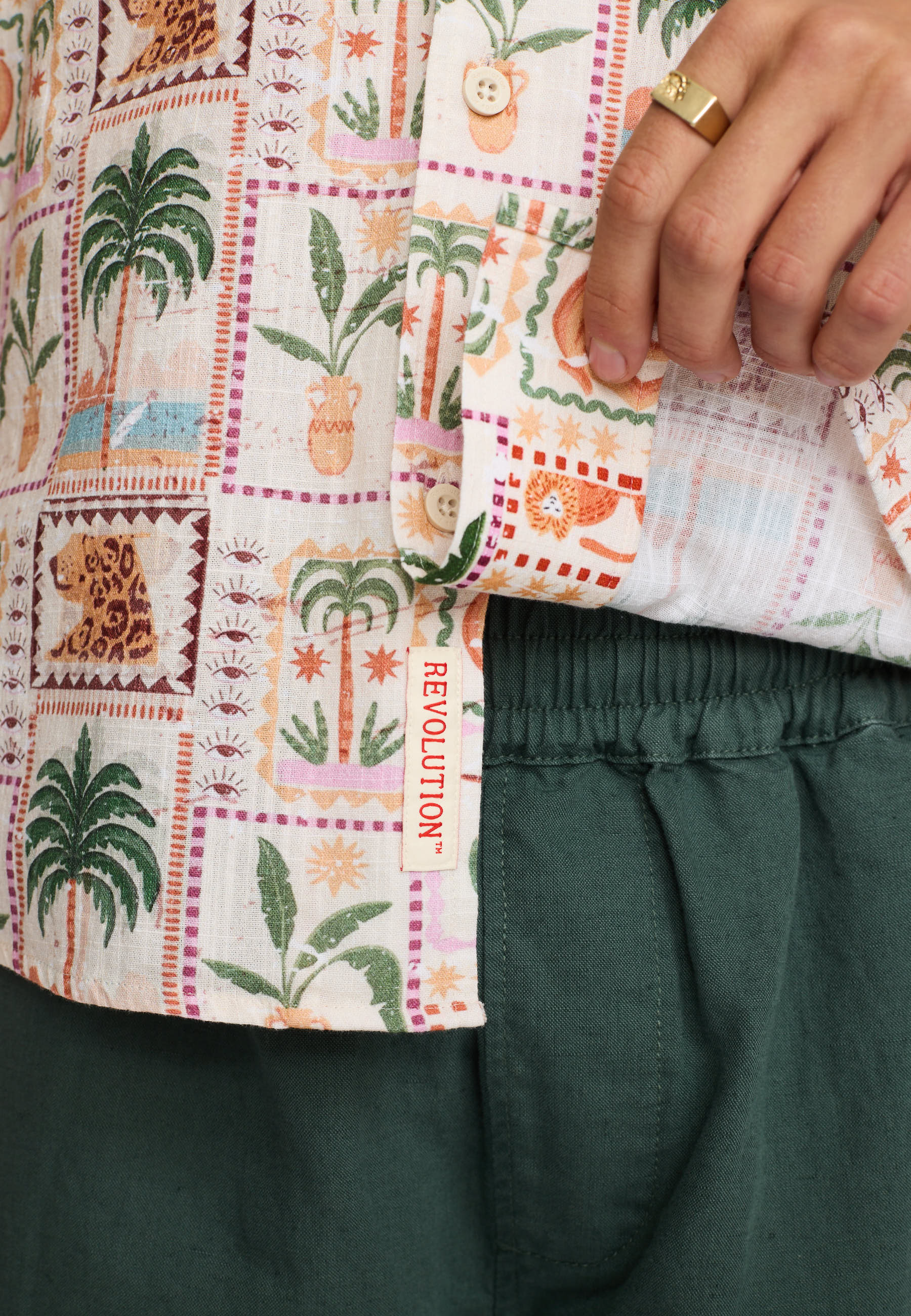 Revolution - Short-sleeved Cuban Shirt Tropisk
