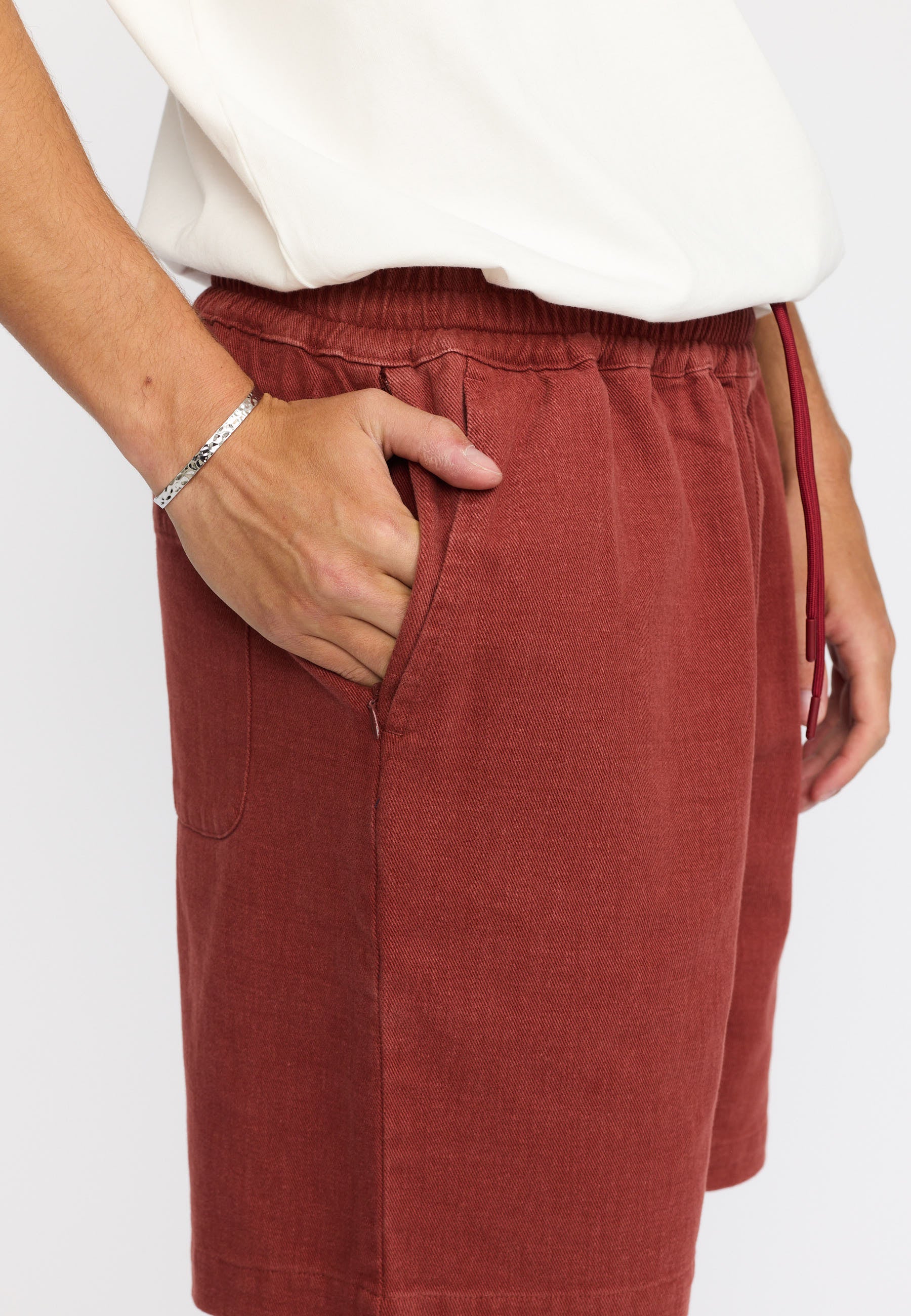 Revolution - Long Casual Shorts Dark Orange