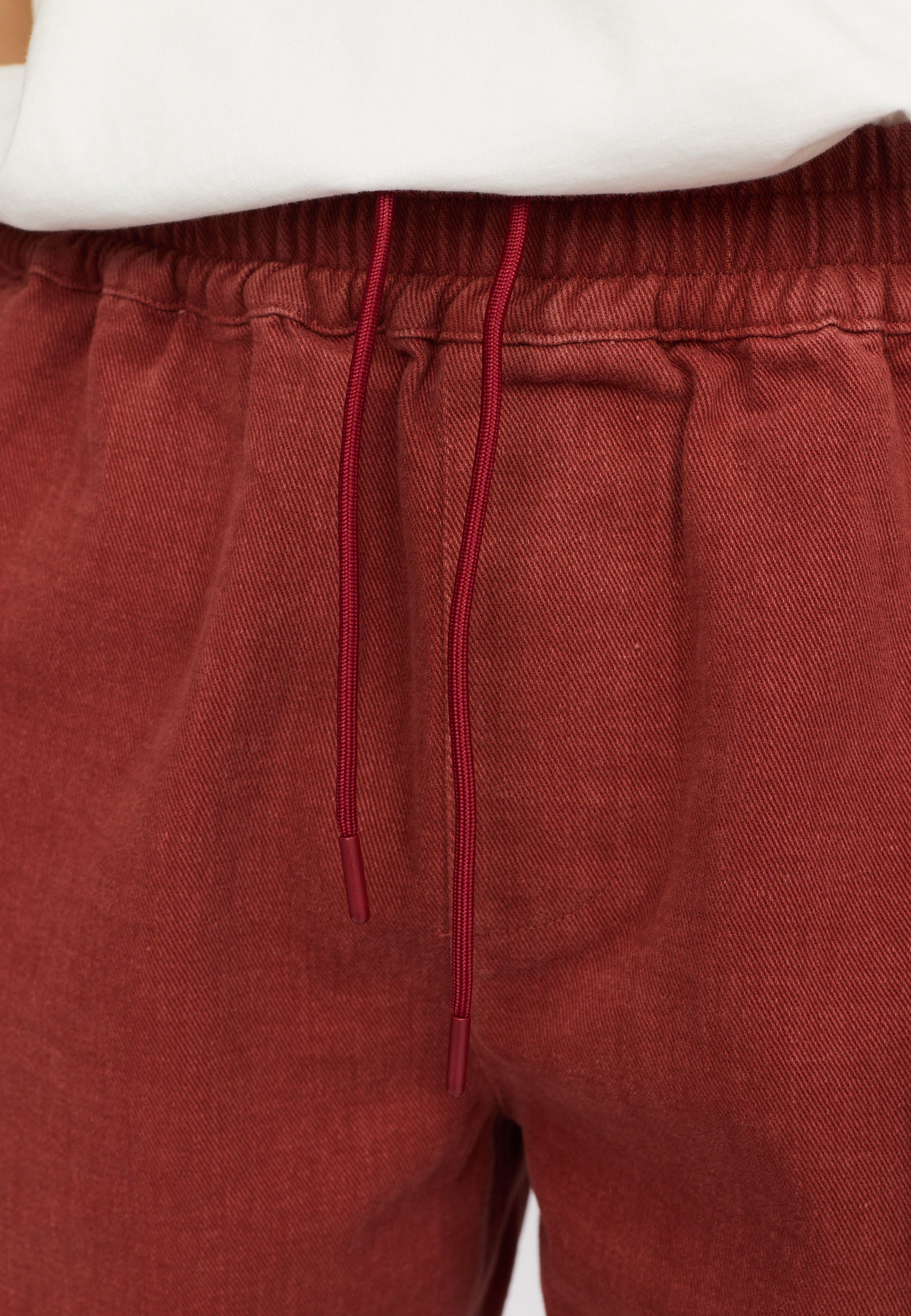 Revolution - Long Casual Shorts Dark Orange