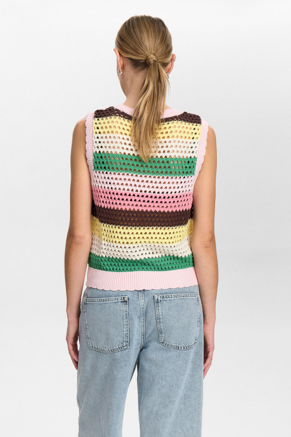 NUMoana Top – Hæklet Vest fra Nümph