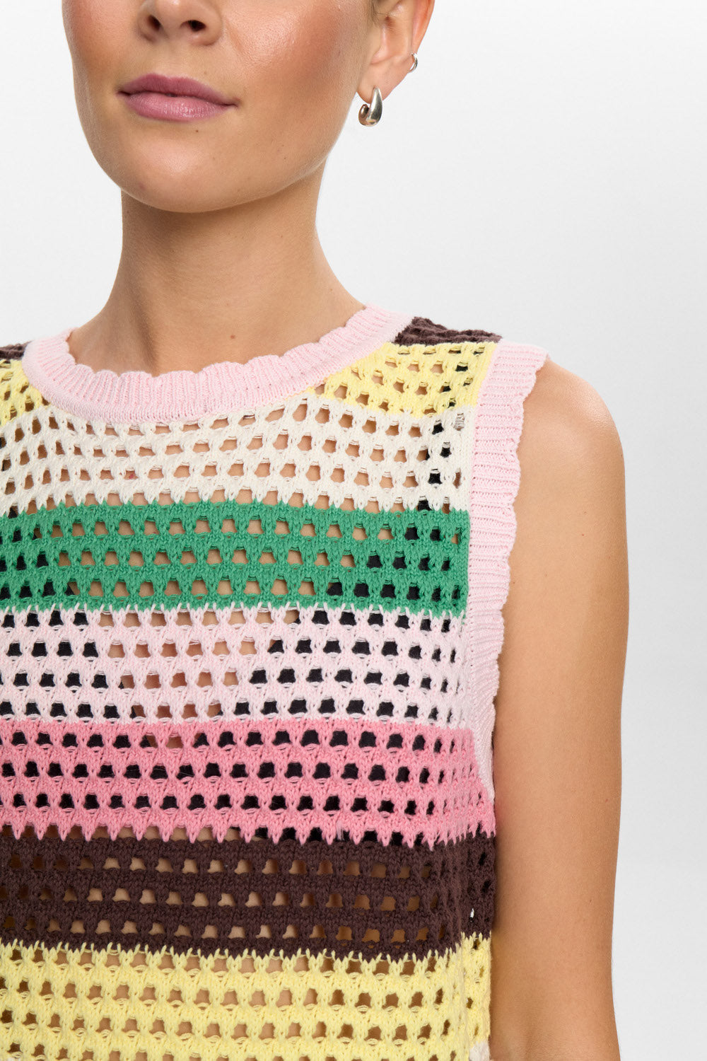 NUMoana Top – Hæklet Vest fra Nümph