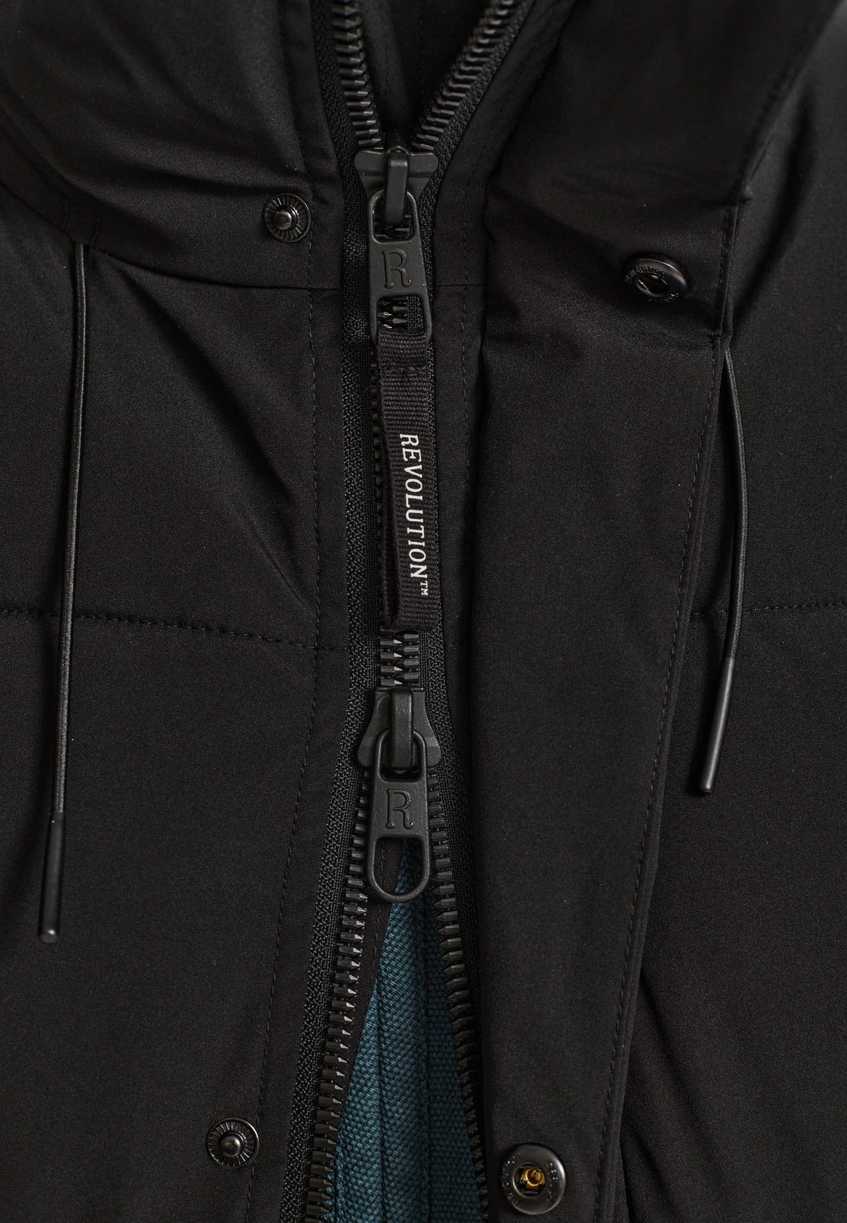 Revolution - Hooded Puffer Jacket - Black