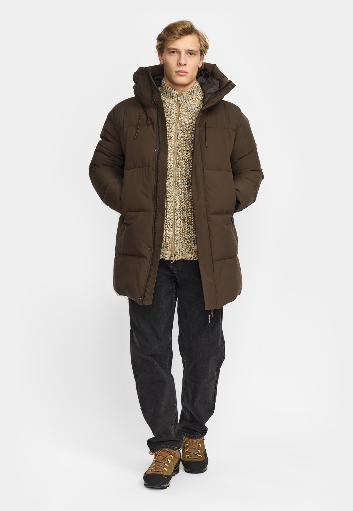 Revolution - Hooded Puffer Jacket - Darkbrown