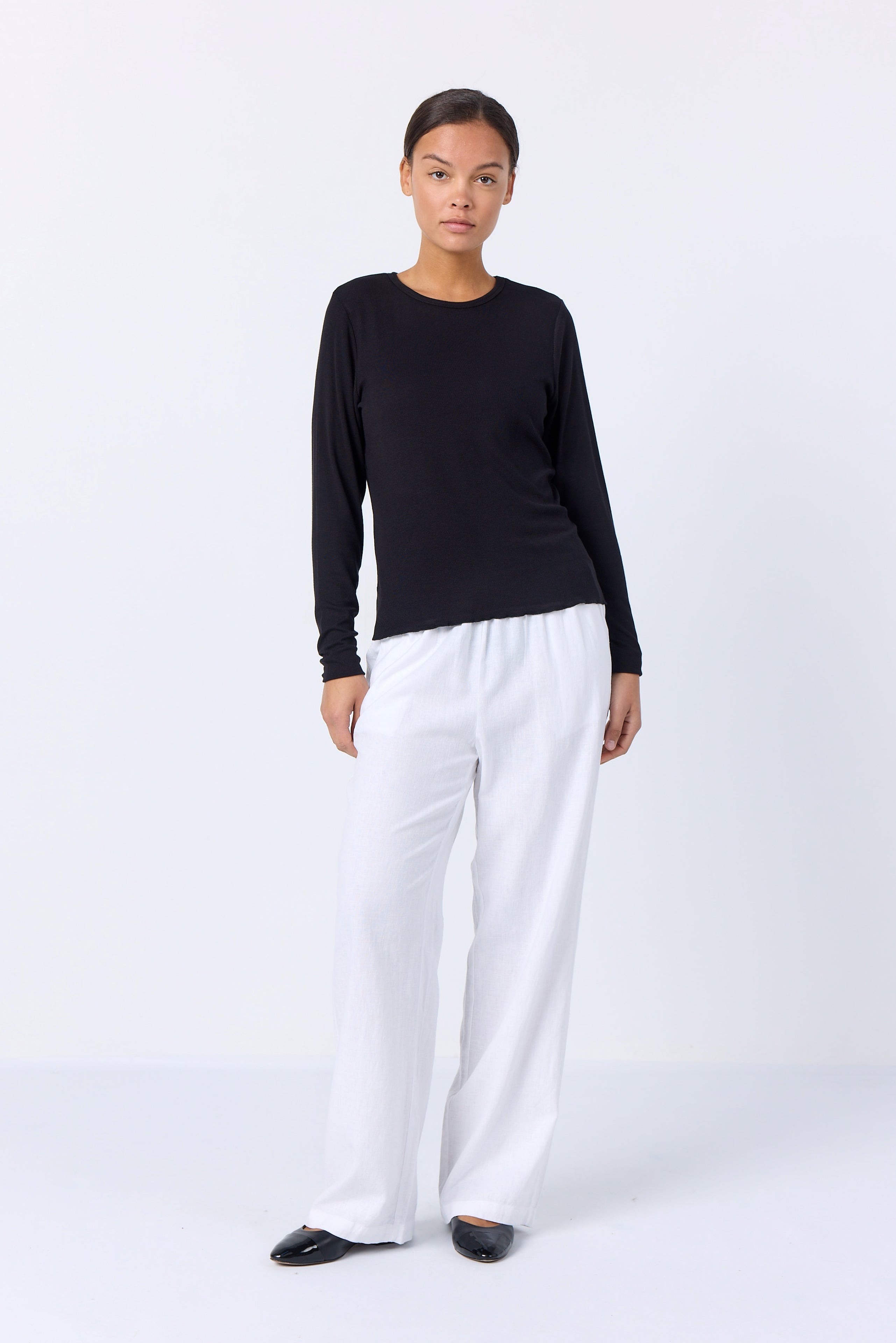 Leveté Room - LR-Ika bluse i sort