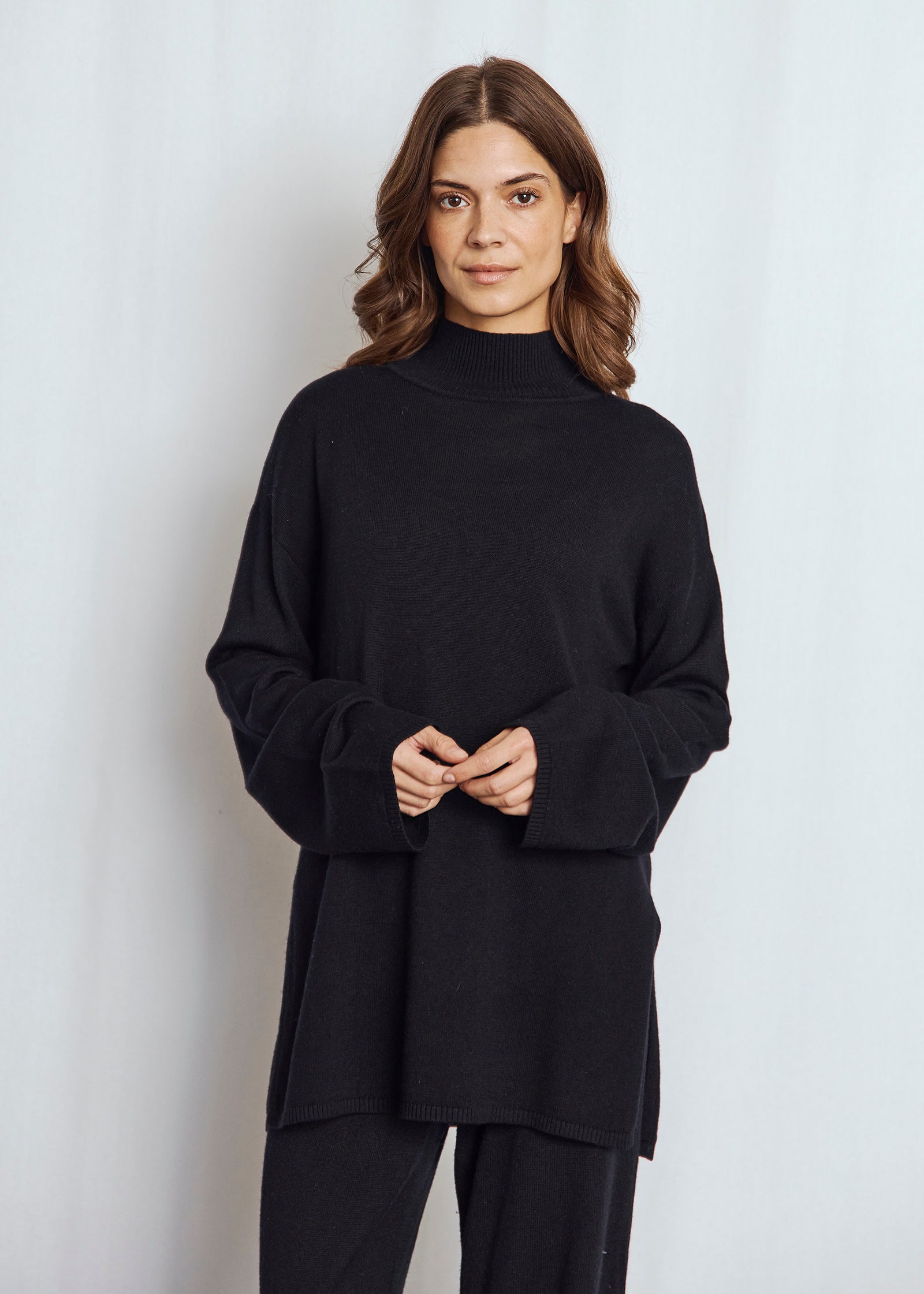 Bruun & Stengade - Guro Strik med høj hals i sort