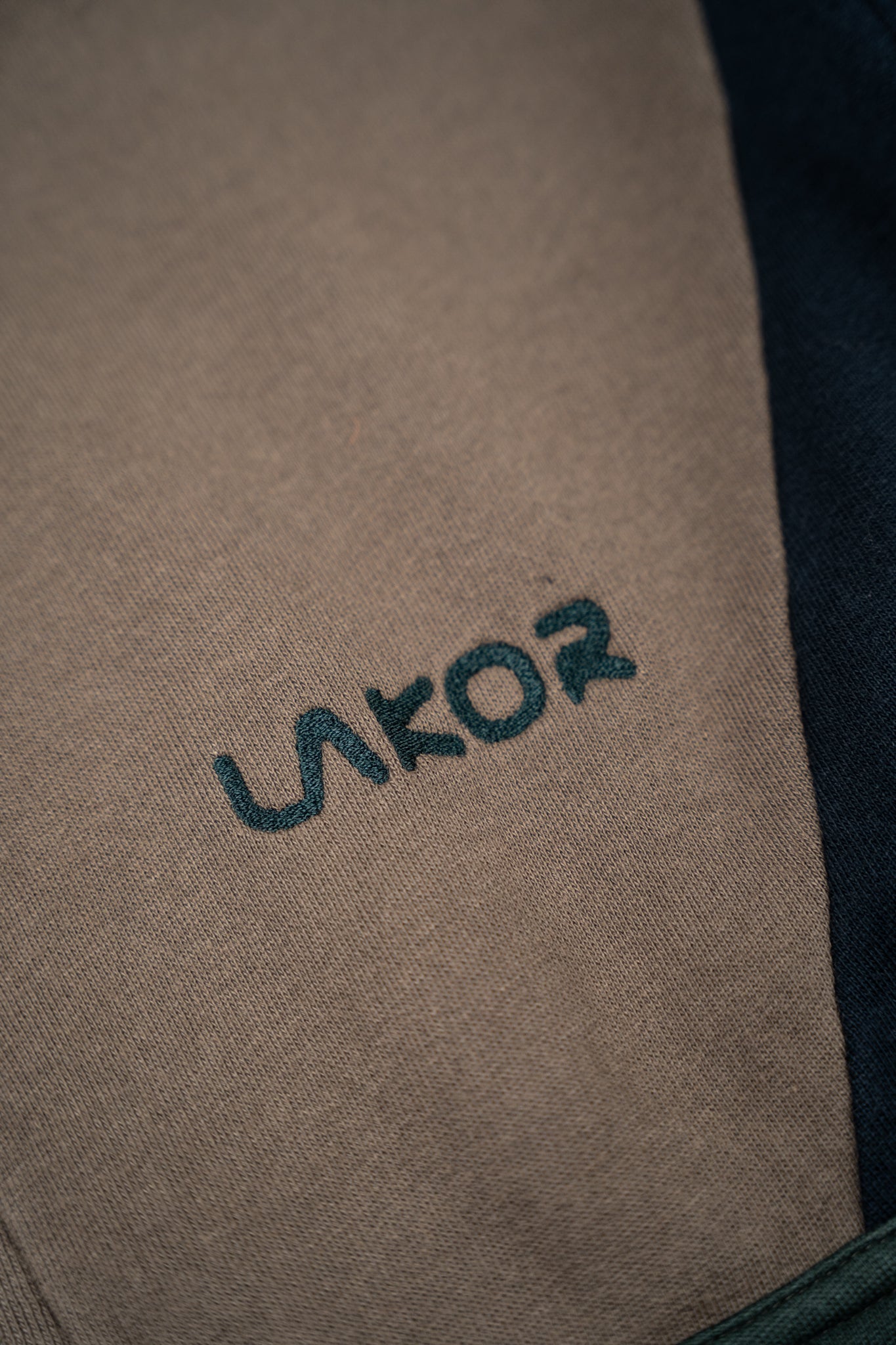 Lakor - Colourblock Halfzip