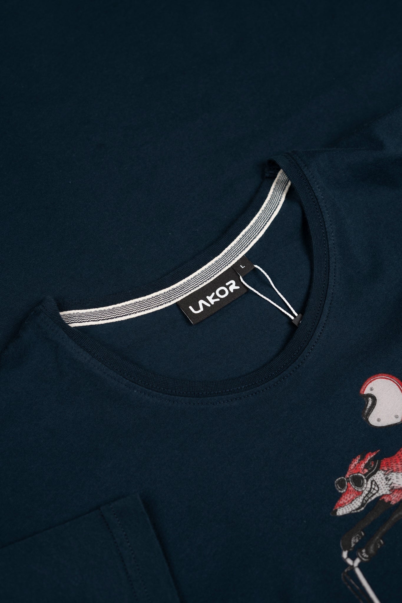 Lakor - Foxtail T-shirt