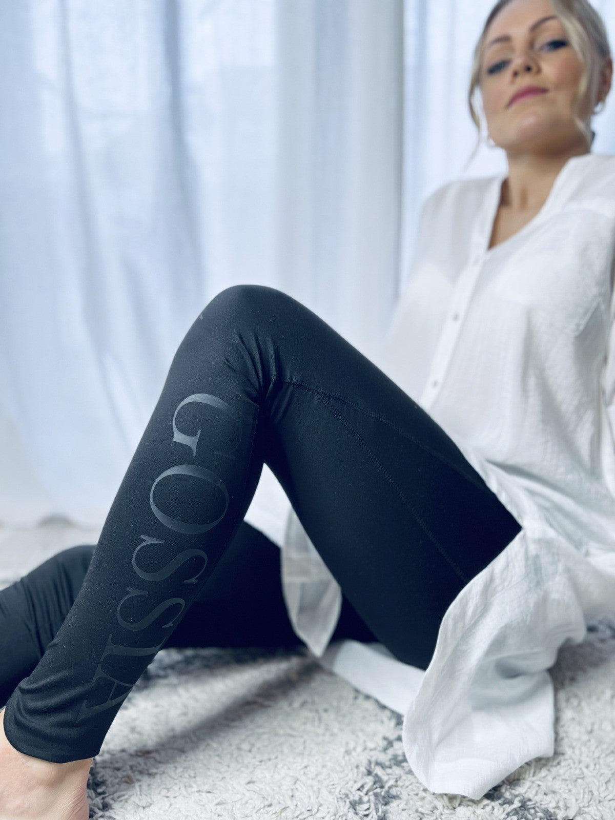 Gossia Jolina Tights i Sort – Bløde, Højtaljede Leggings