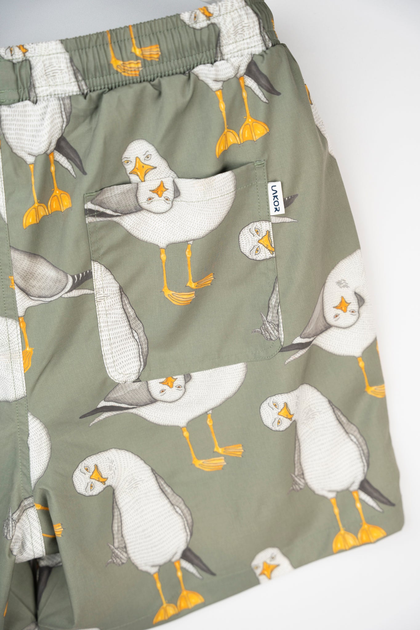 Lakor - Flipping The Bird Badeshorts