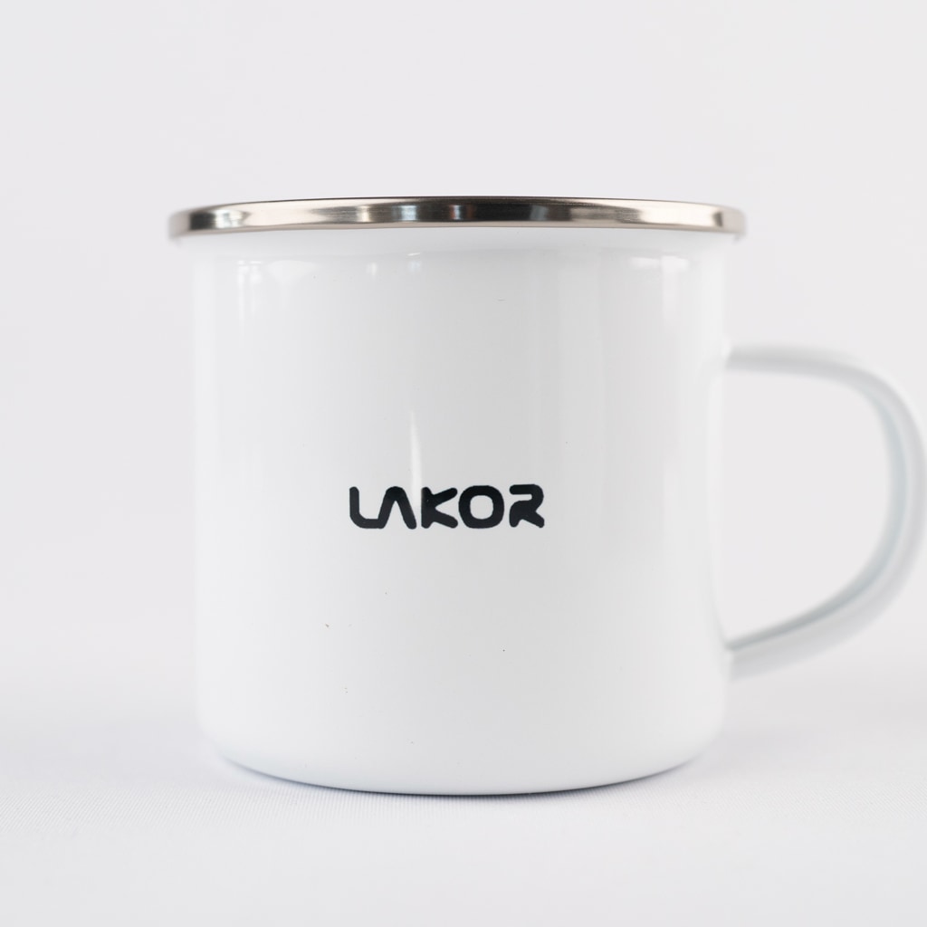 Lakor - An Otter Vacation Enamel Mug