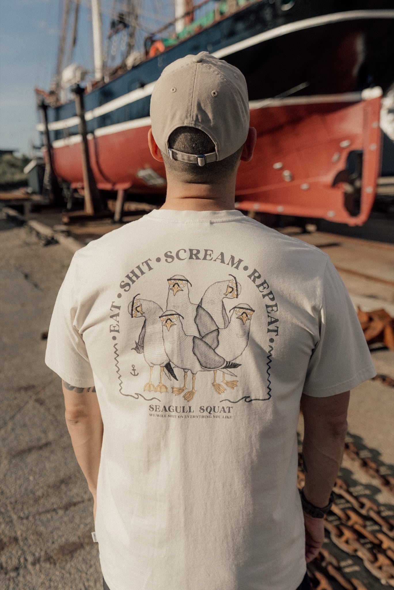 Lakor - Seagull Squad Back T-shirt