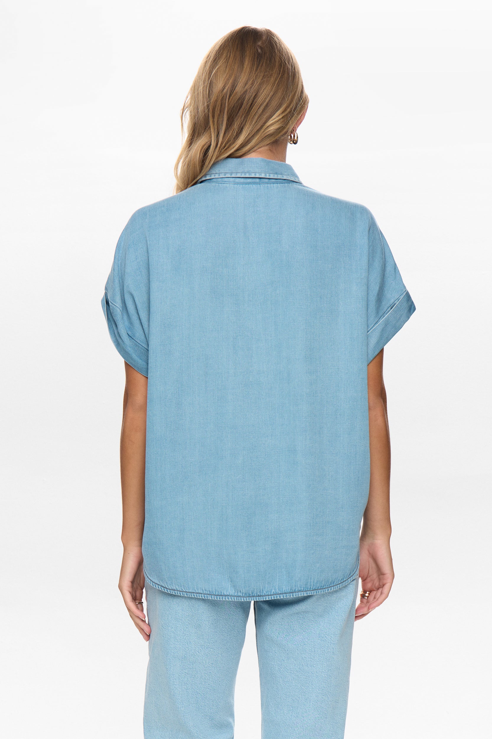 Nümph - Nuelida Skjorte Lys denimskjorte med korte ærmer