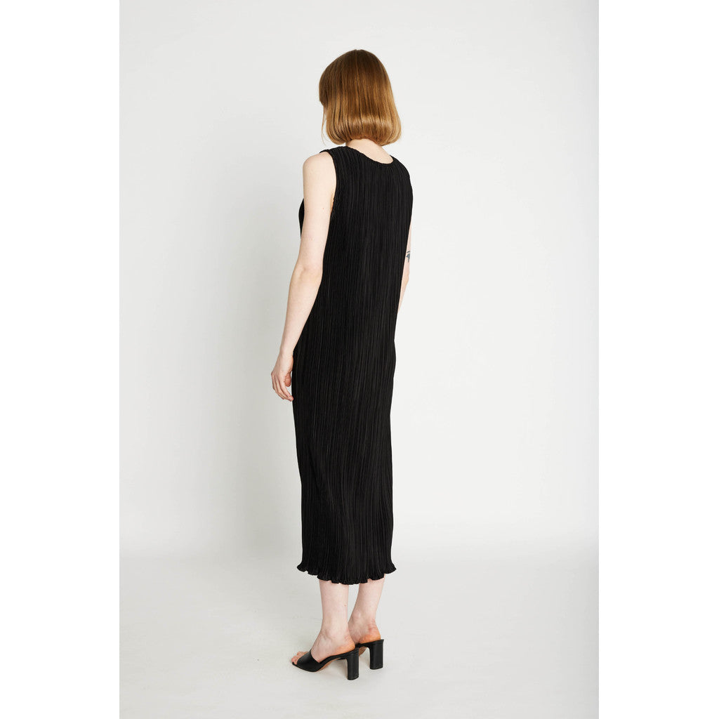 Dorian Dress – elegant midi kjole | Rue de Femme