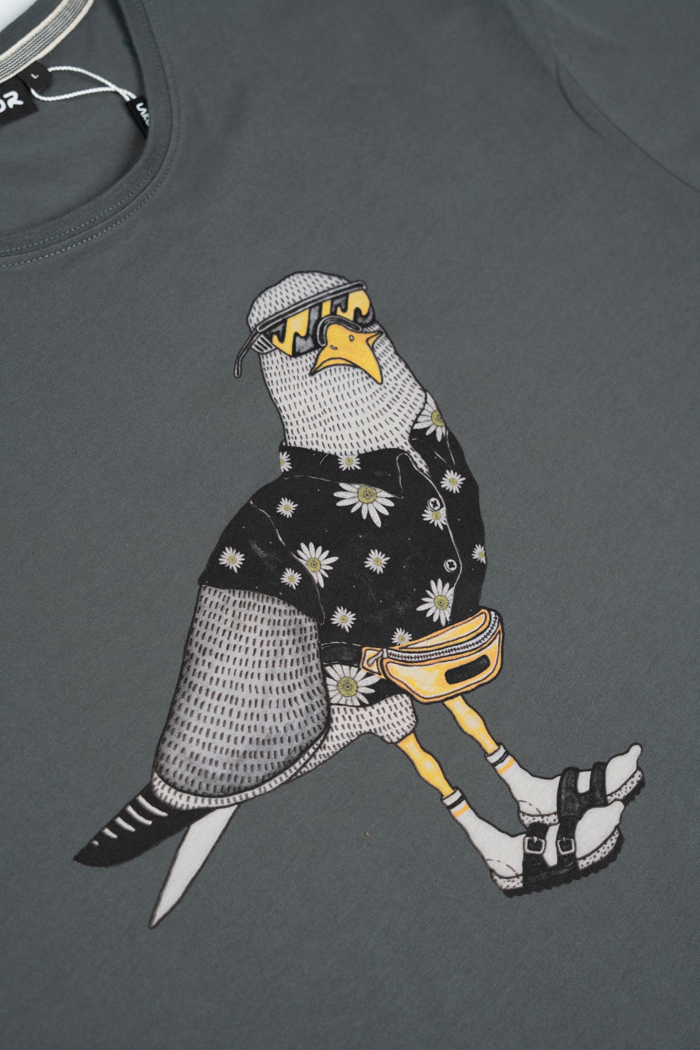 Lakor - Sightseer Seagull T-shirt