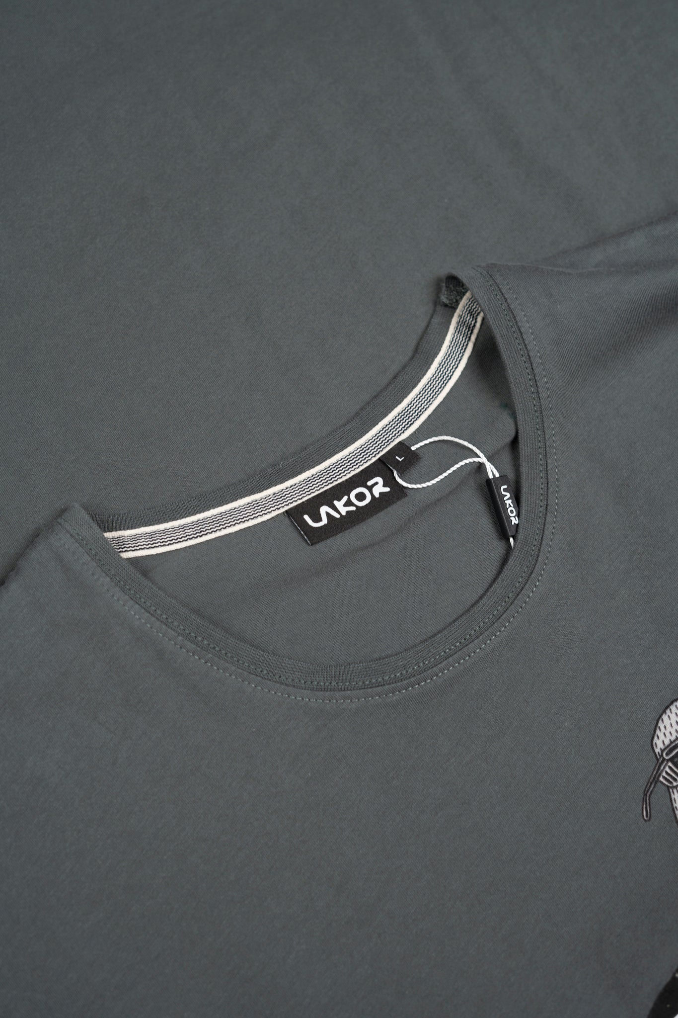 Lakor - Sightseer Seagull T-shirt