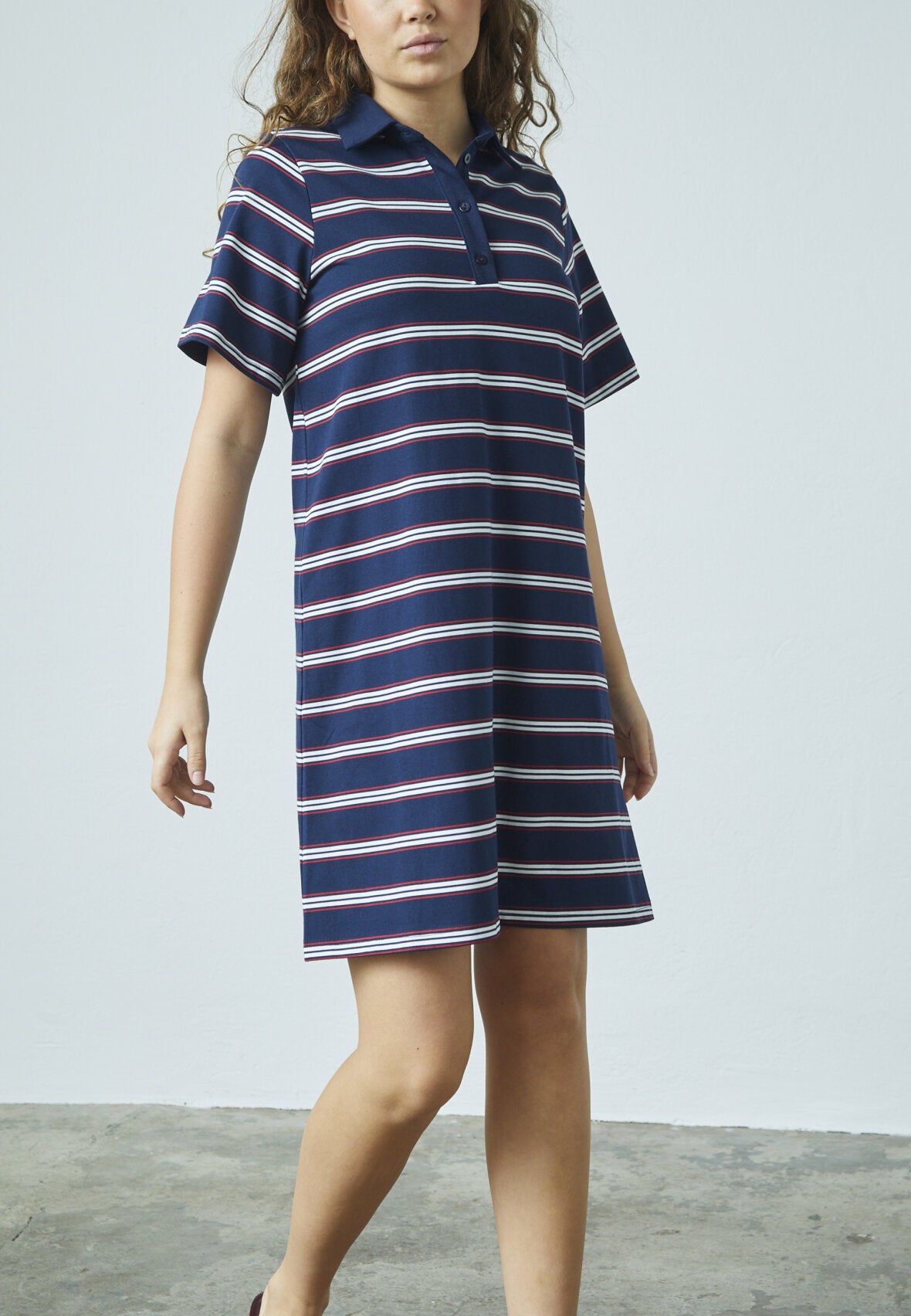 Love1349 polo dress – stribet T-shirt kjole i bomuldsblanding fra Love & Divine