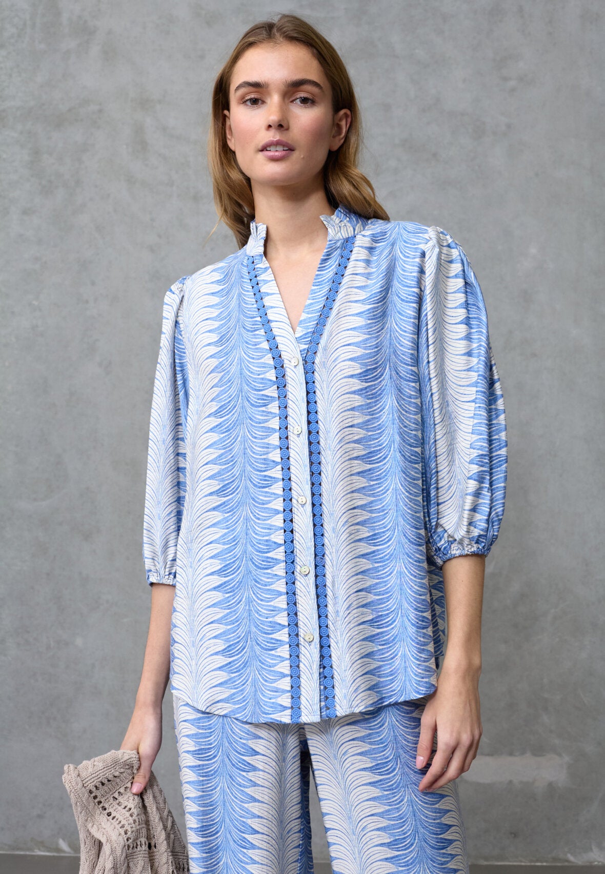 Love & Divine - love456-10 bluse