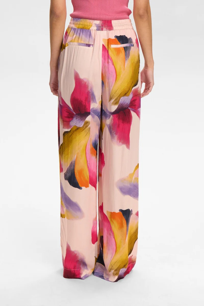 NUBotanica Pants – vidde bukser med blomsterprint i 100% viskose fra Nümph