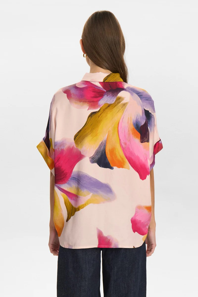 NUBotanica Shirt – farverig skjorte i 100% viskose fra Nümph