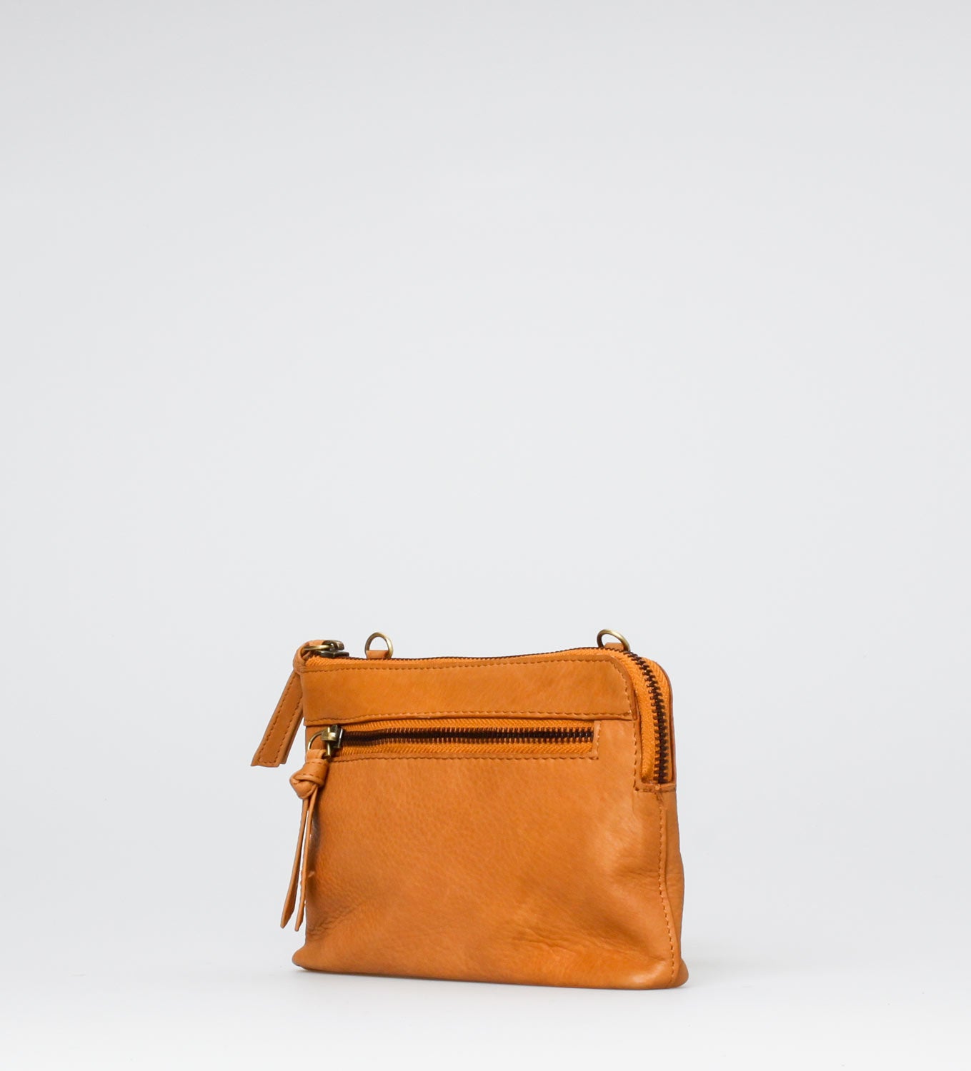 Nanna CrossBody Small, Cognac, Taske fra Treats