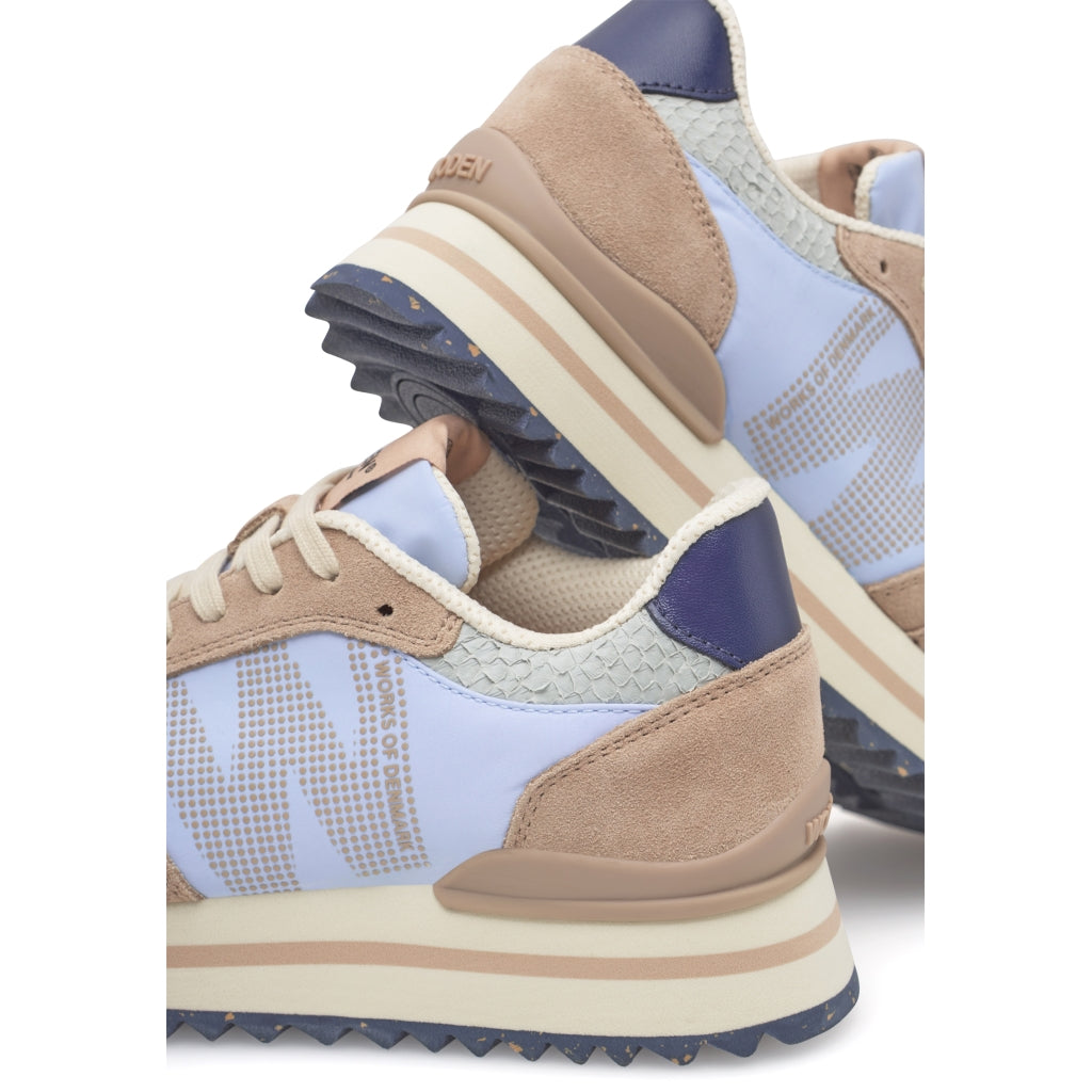 Woden - Ronja Pleateau sneakers i lyseblå