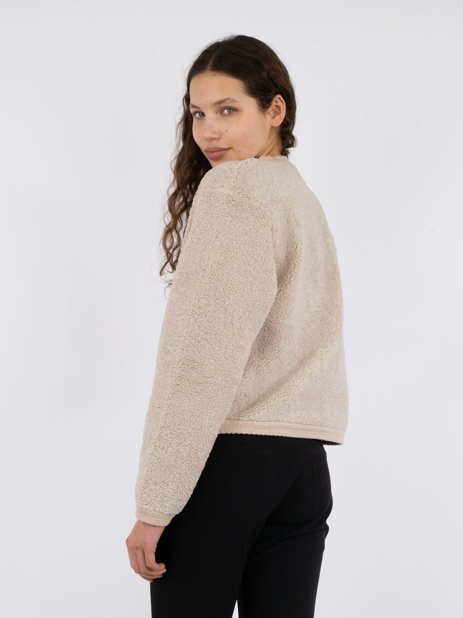 Neo Noir Limo Fluffy cardigan