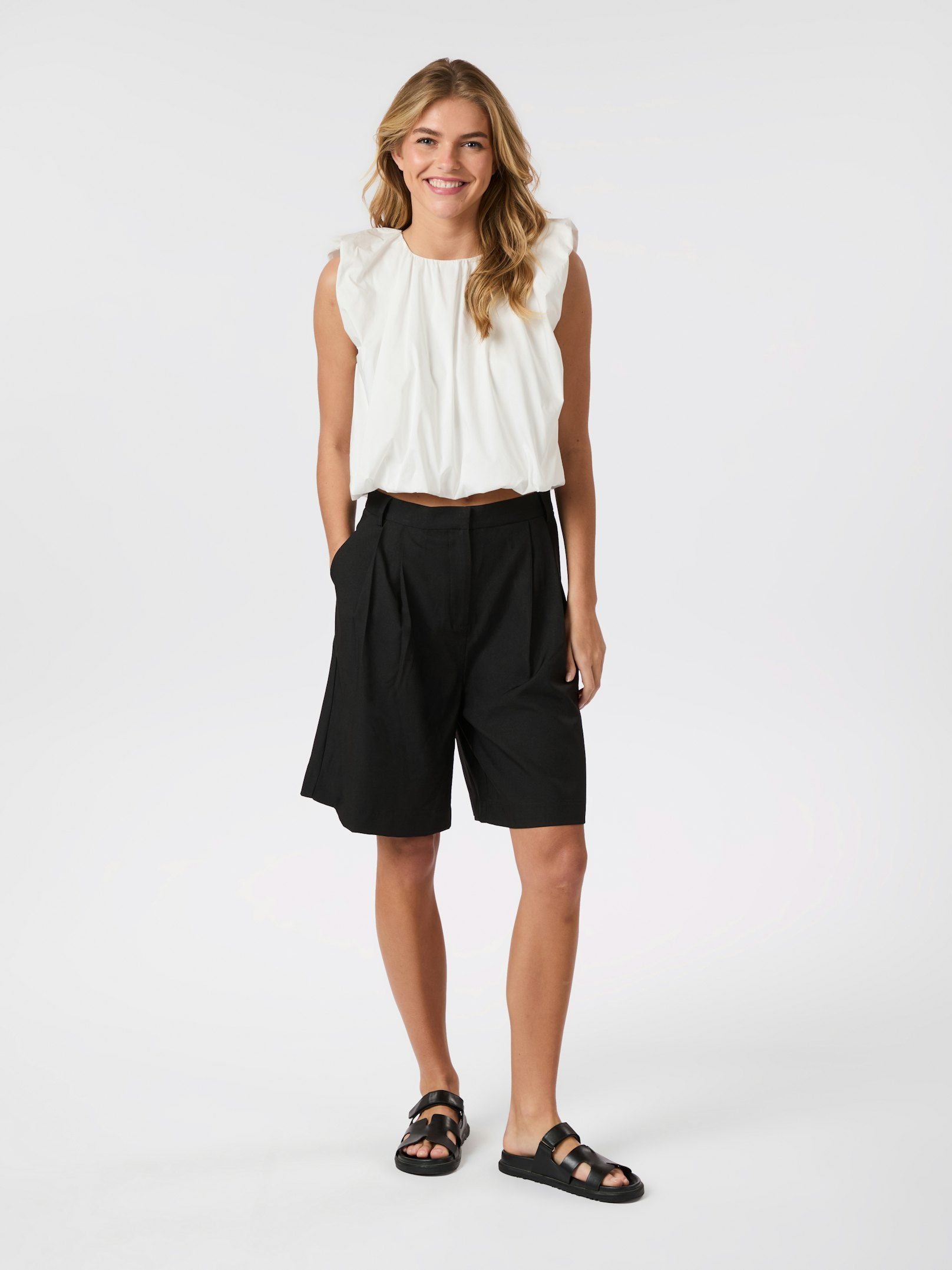 Neo Noir - Nika Bermuda Shorts