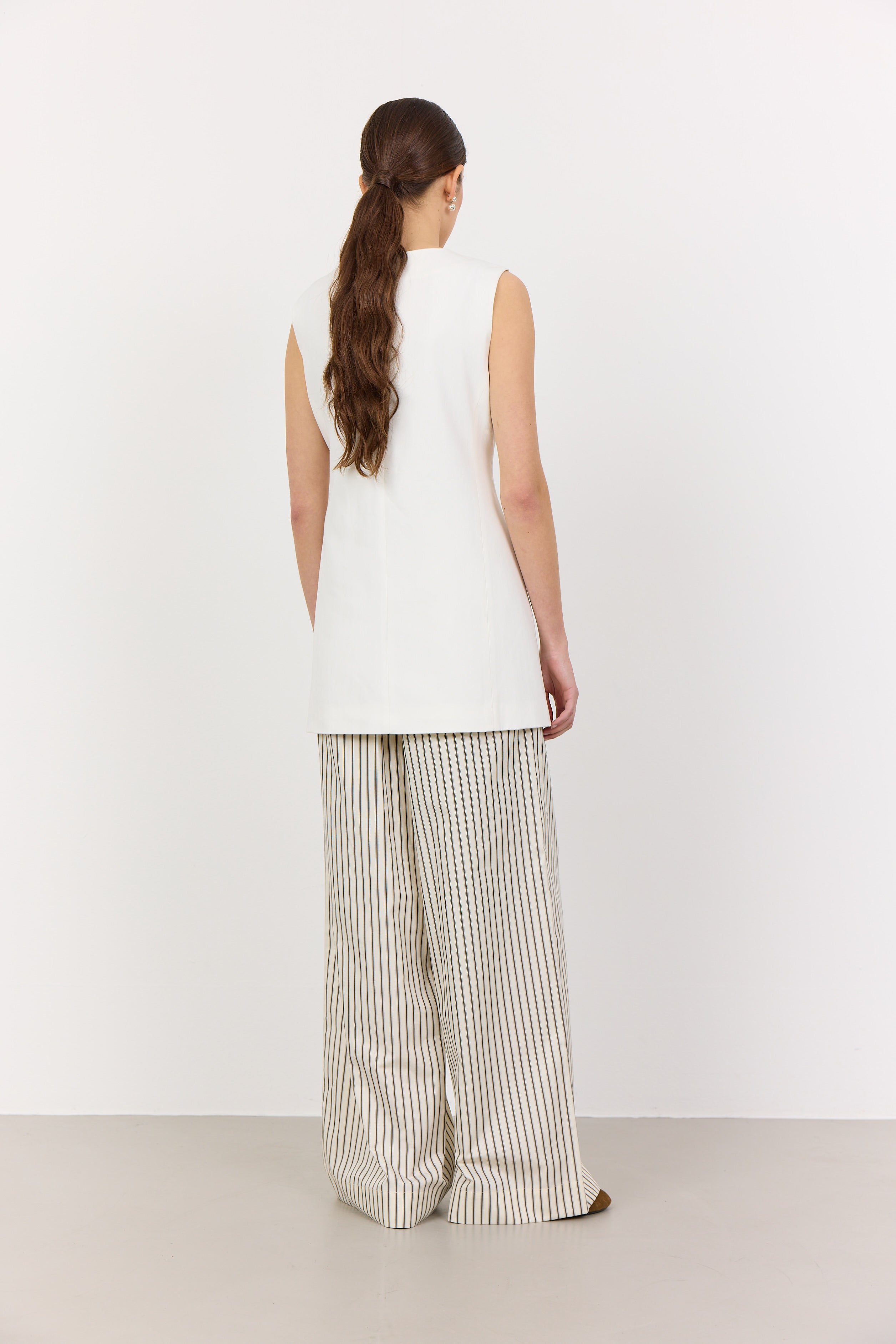 LR-Laura 2 fra Leveté Room – Ærmeløs Vest