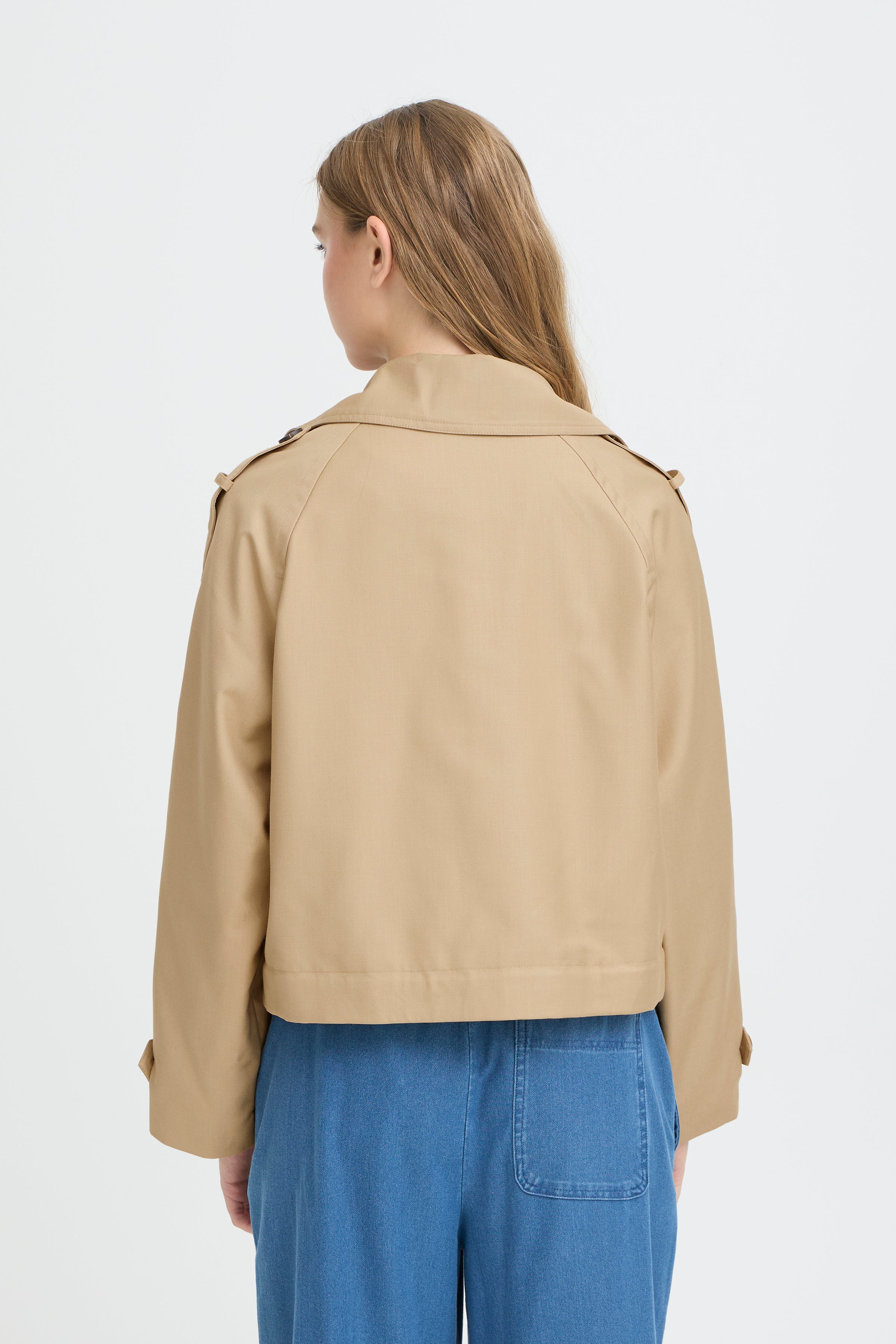 Ichi - IHParza Jakke i sand