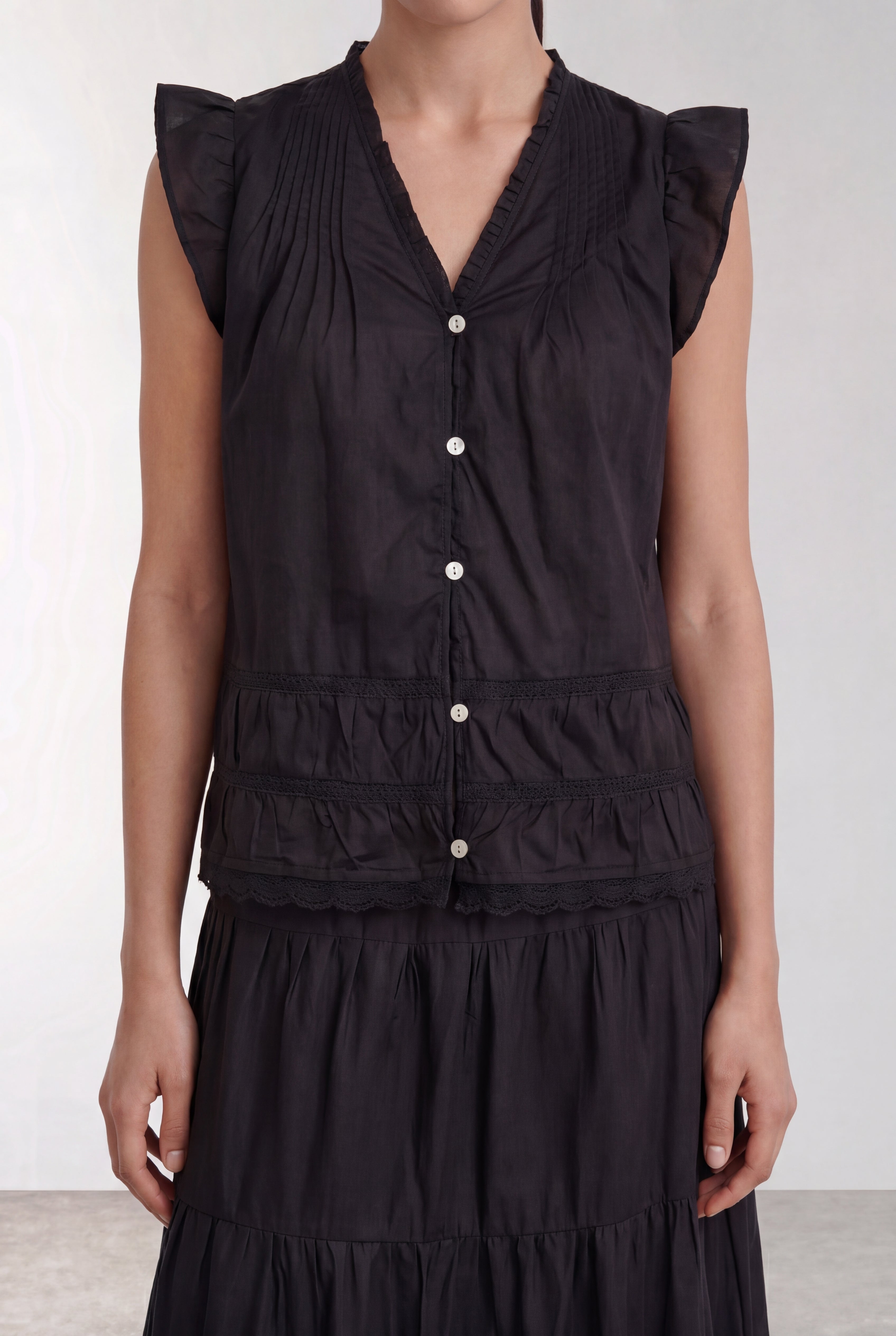 Leveté Room - LR-Rosy 2 top i sort