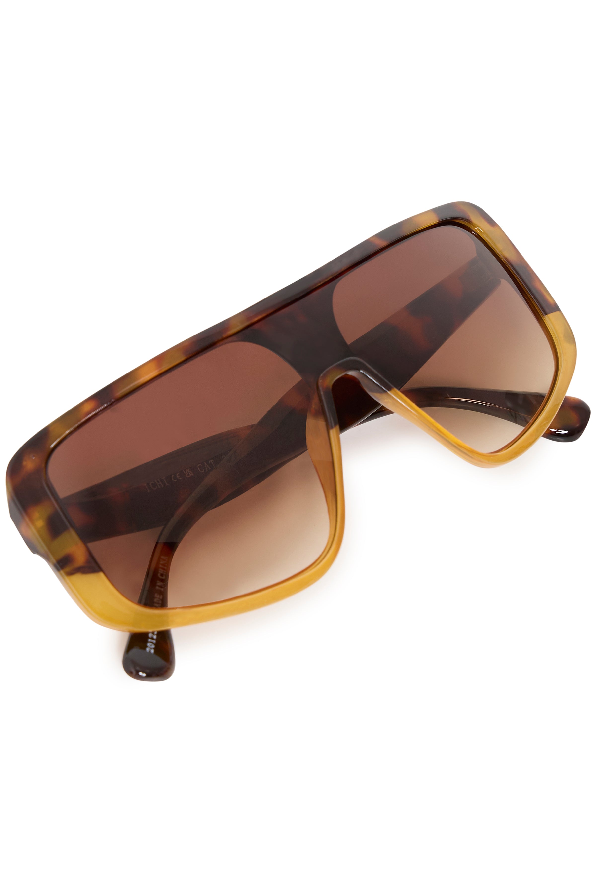Ichi IAPsunglasses – Oversized Sporty Solbriller