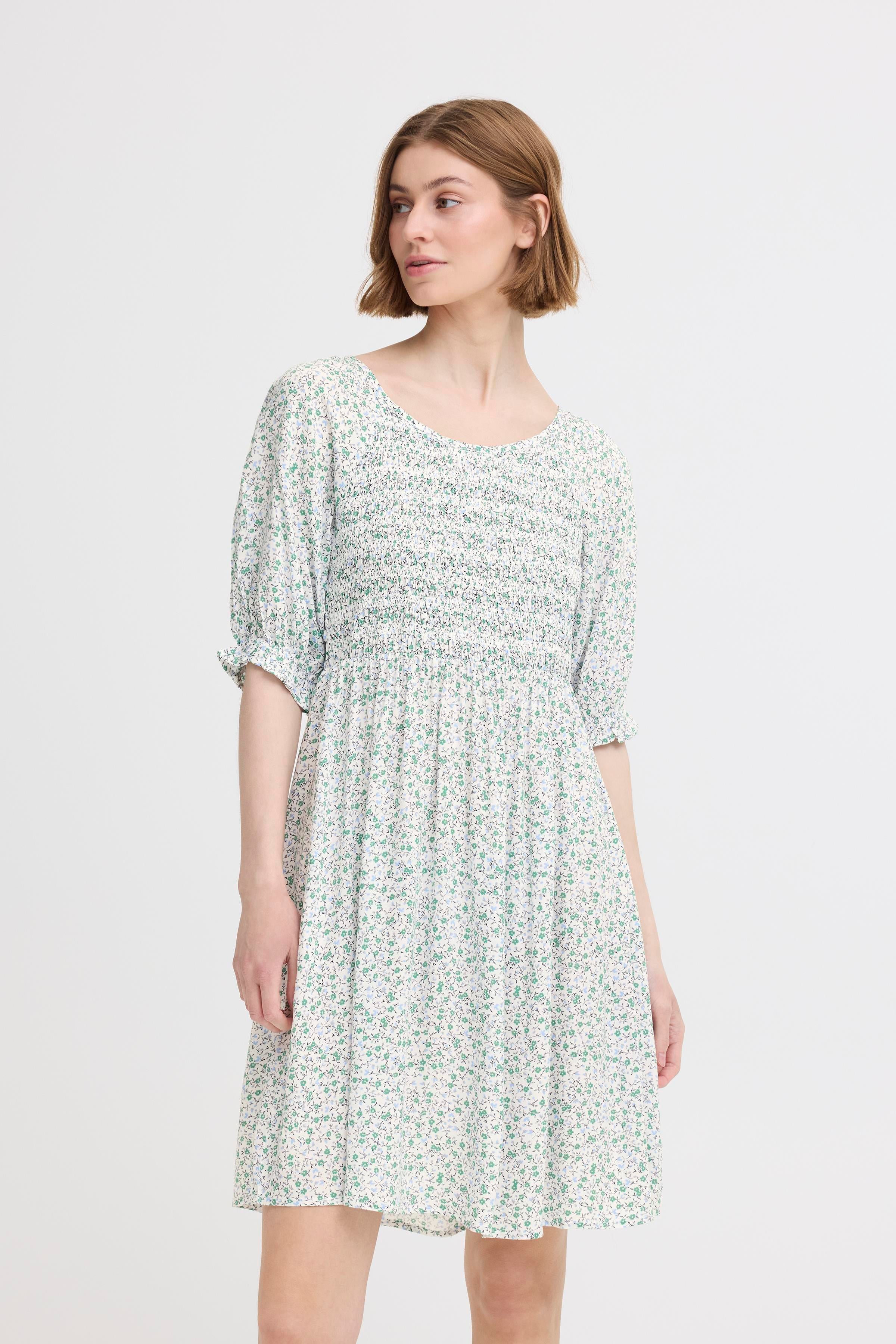 ICHI IHVera DR40 – Kort sommerkjole med smock