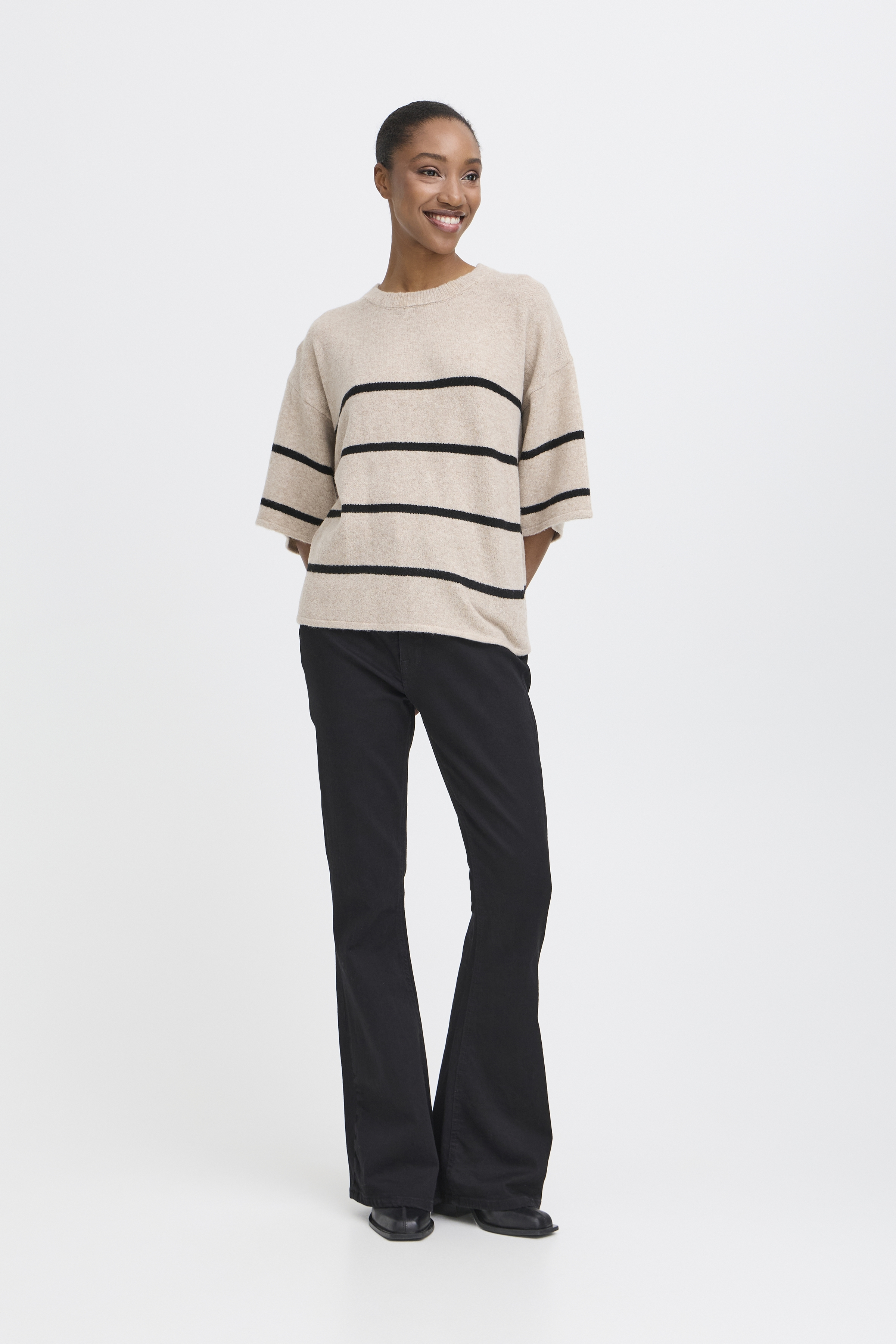 ICHI Beige Stribet Strik-Tee – Kortærmet Strik