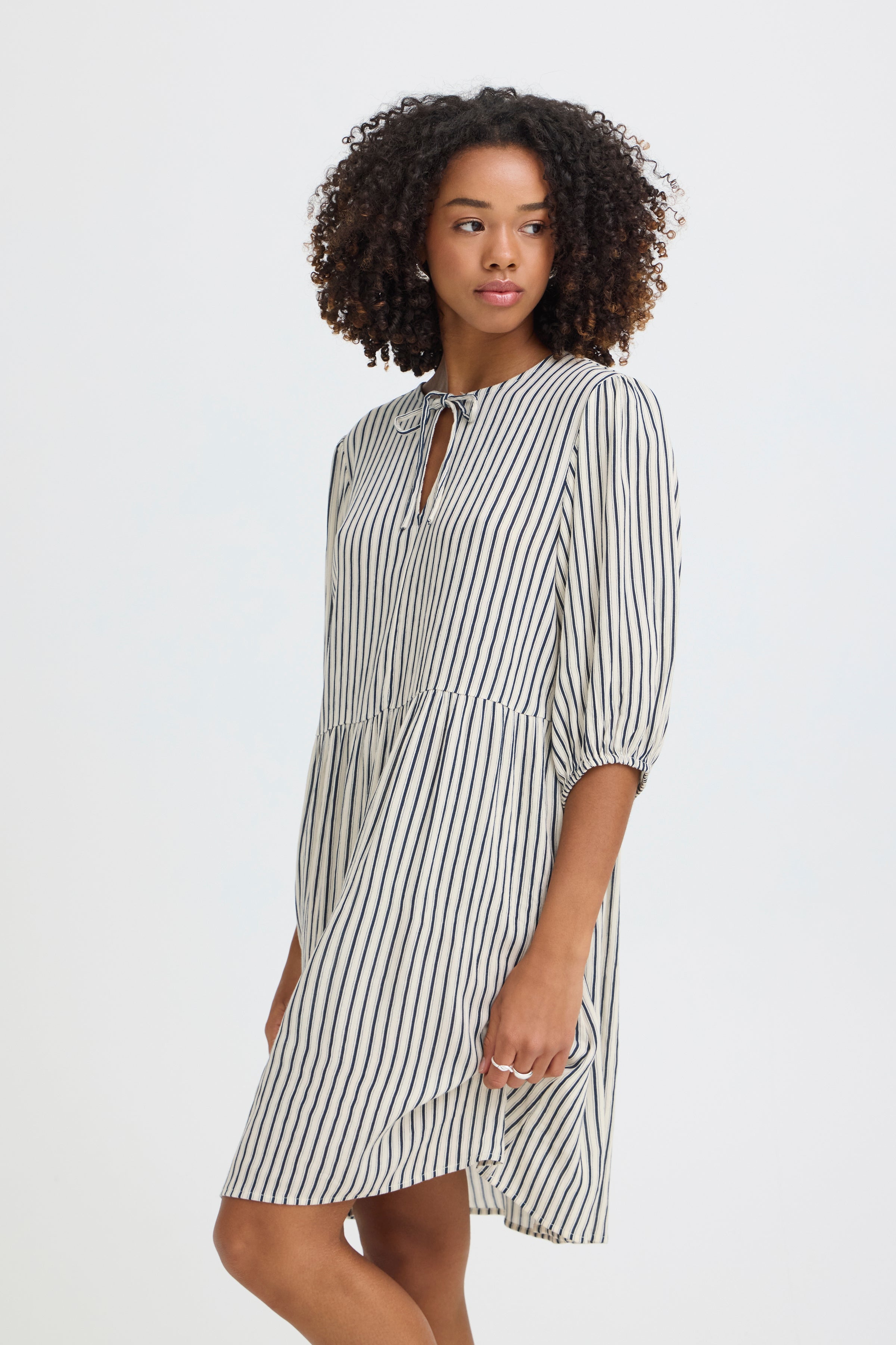 Ichi - IHMARRAKECH Kjole Stripe