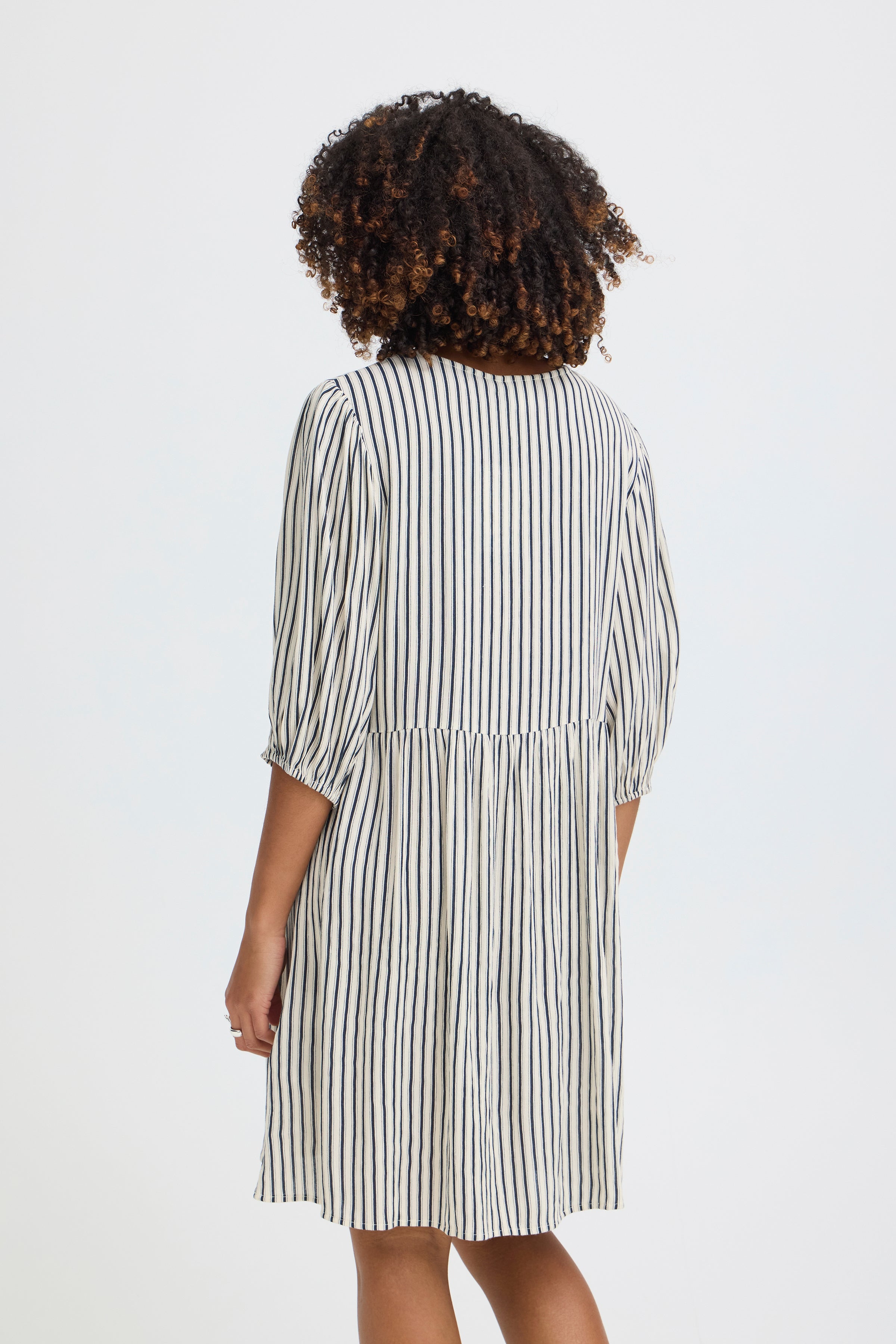 Ichi - IHMARRAKECH Kjole Stripe